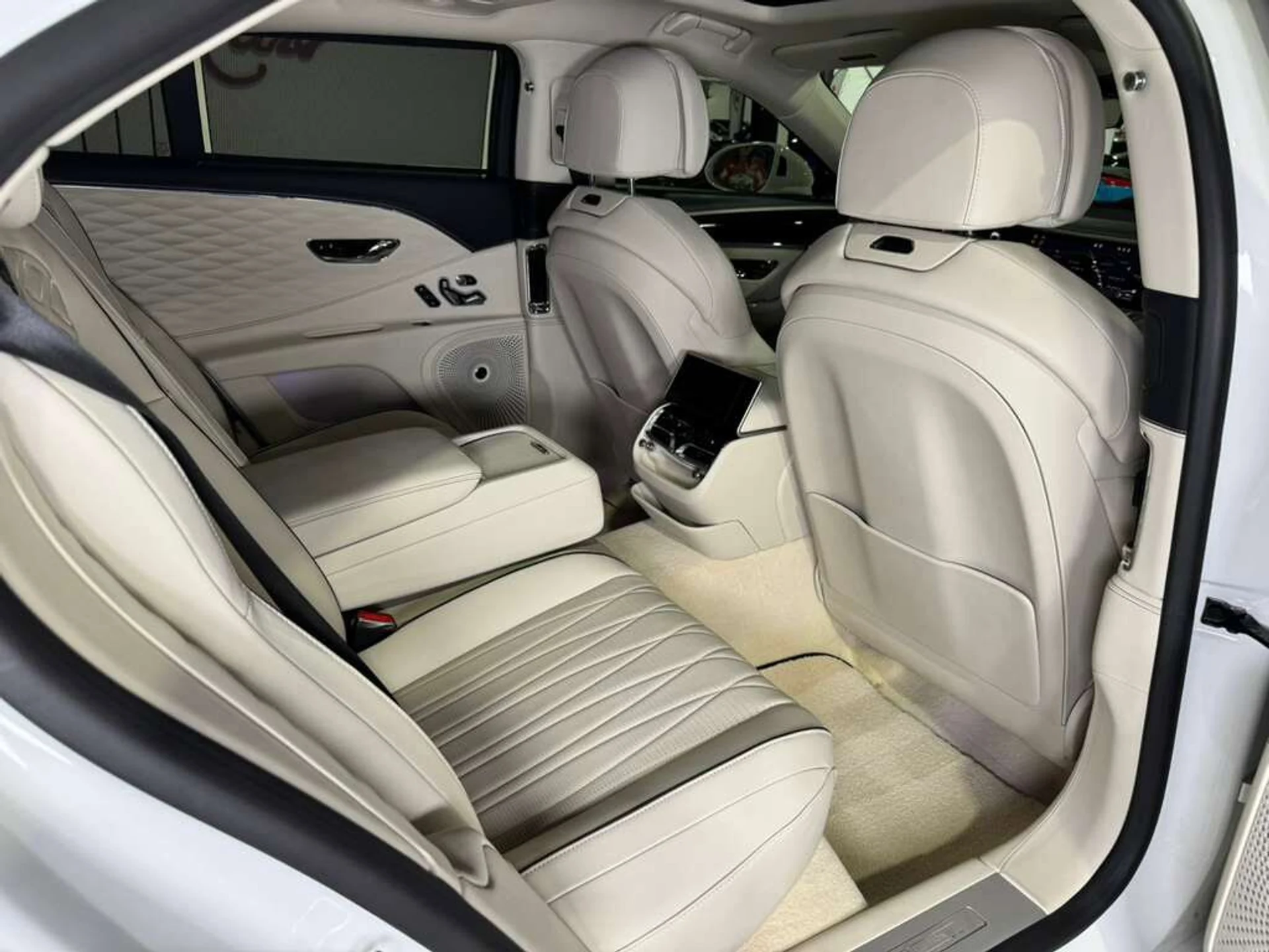 mph015_2742297307_39c9d3933e08fdccad59543b2c6ca98e_415508d7d2