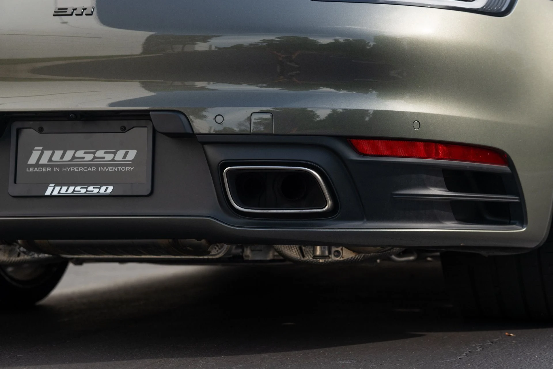 mph015_2743676313_Used_2023_Porsche_911_Carrera_1756439604_8be85cb628