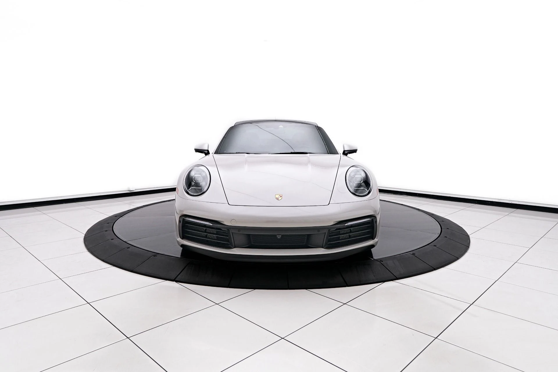 mph015_2746837079_Used_2023_Porsche_911_Carrera_4_S_1757702362_8d004e8e94