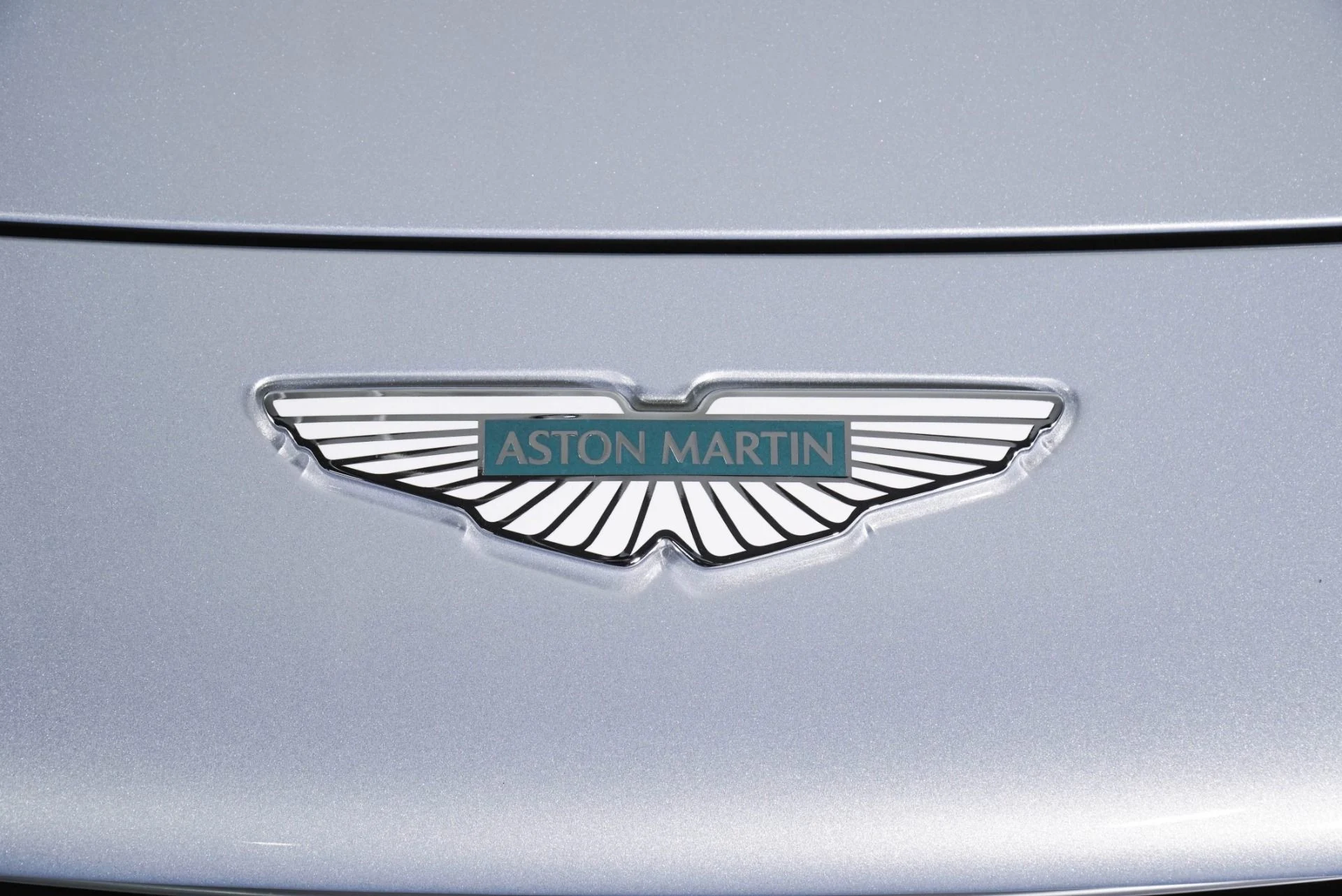 mph015_2747523757_New_2026_Aston_Martin_DB_12_1789417407_42673b0d80