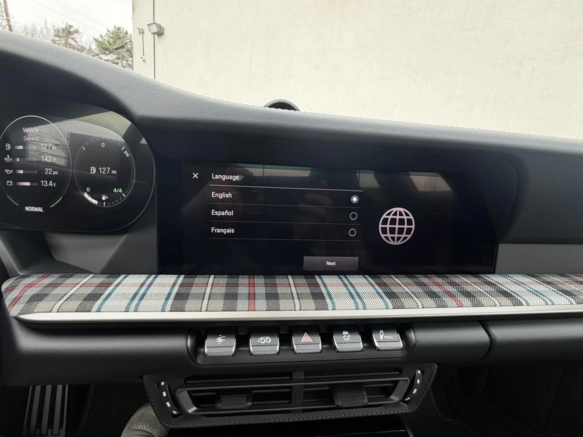 mph015_2750166570_28814c8a1b85c8ff6b92a27db306b42a_9c6439a310