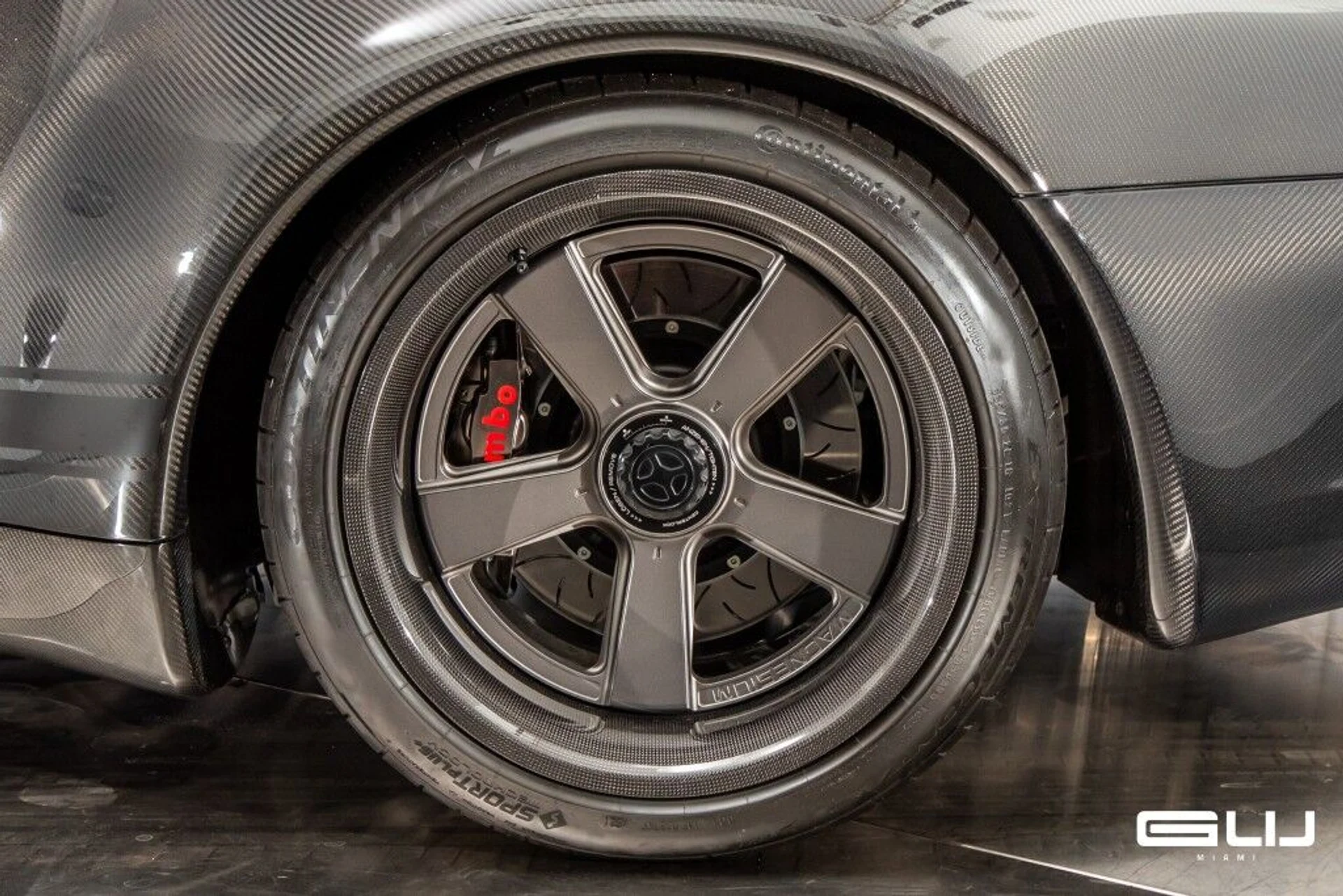 mph015_2754890219_e32ba23665069a00af99dc9e2a2bc959_b197452318