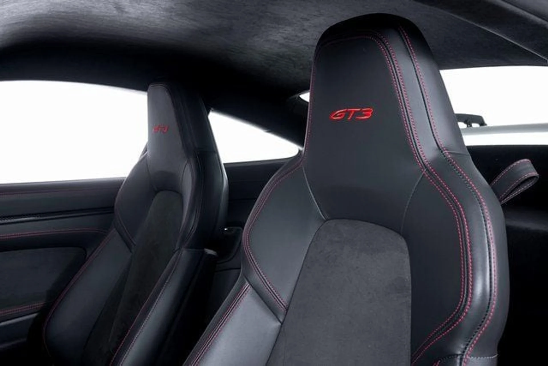 mph015_2757962811_37f93e63a7d9b3348342c08958cc6964x_5e85d17a57