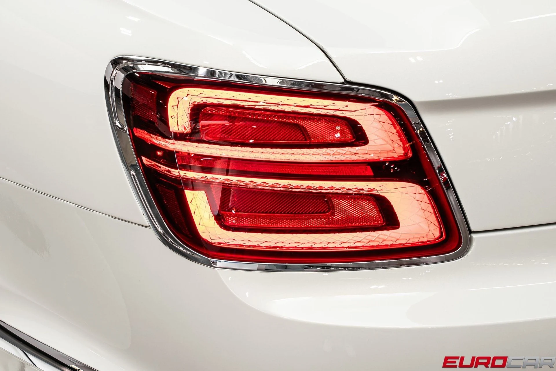 mph015_2760011077_image_16_dd622444ba