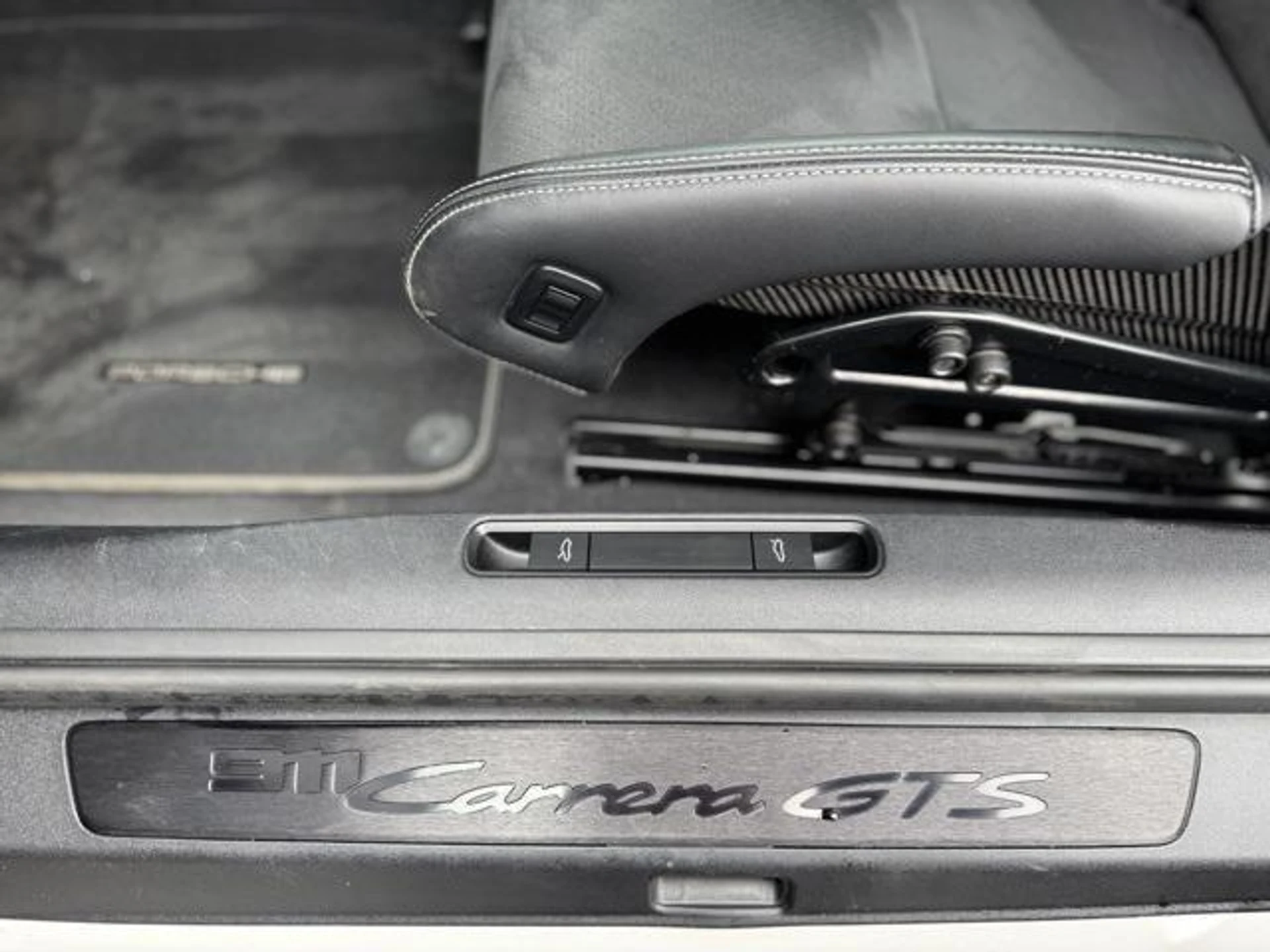 mph015_2762603952_i_IFGY_9_Jt_RT_Lmj_Vyw_Ck_K_Va_T_Gx_ZJA_0990947ca8