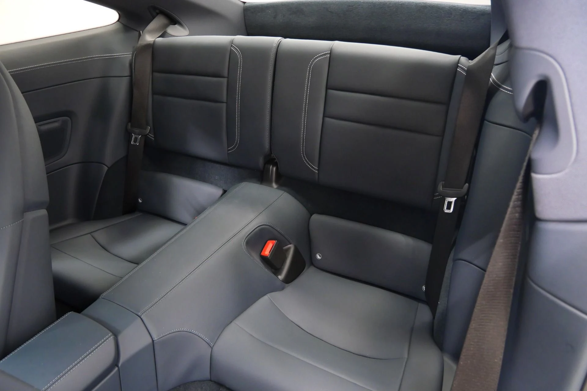 mph015_2767543503_Used_2020_Porsche_911_Carrera_Premium_Package_Leather_Interior_Package_1773071212_bf81253007