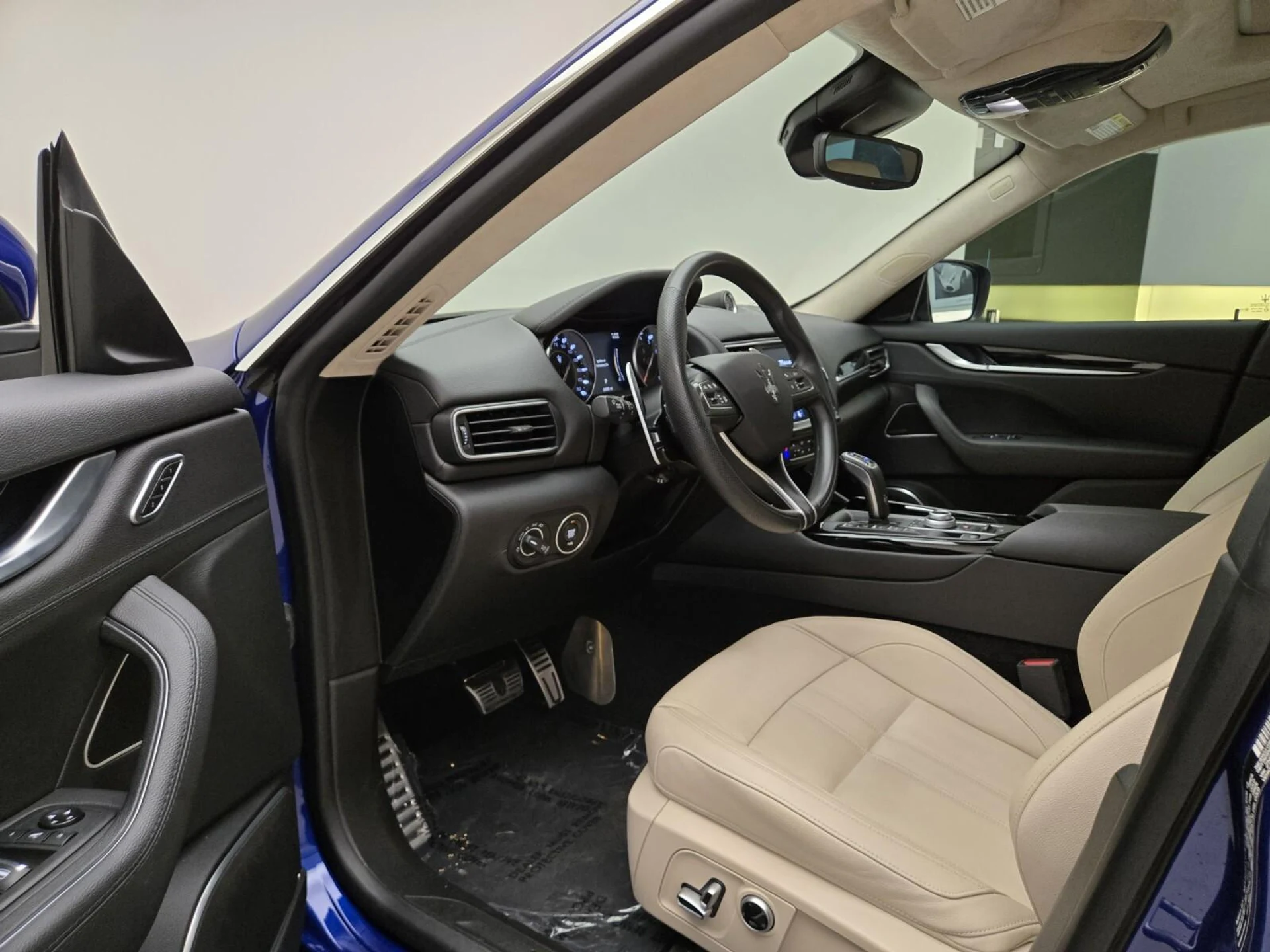 mph015_2769204006_Used_2022_Maserati_Levante_GT_1753425537_b31099427c