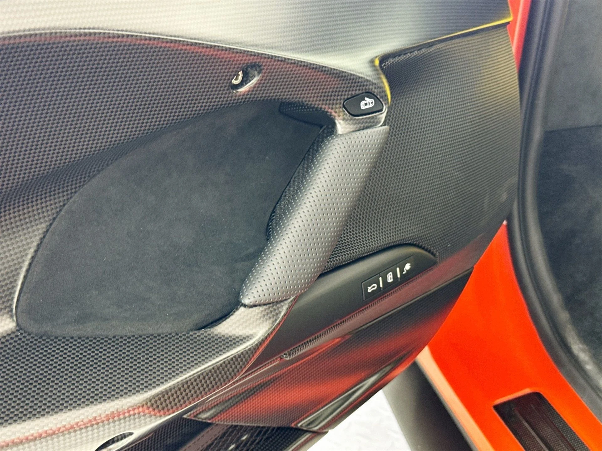 mph015_2771059200_a0a6f60addf63df492a6cc2883bf0c69_67a75a2c6f