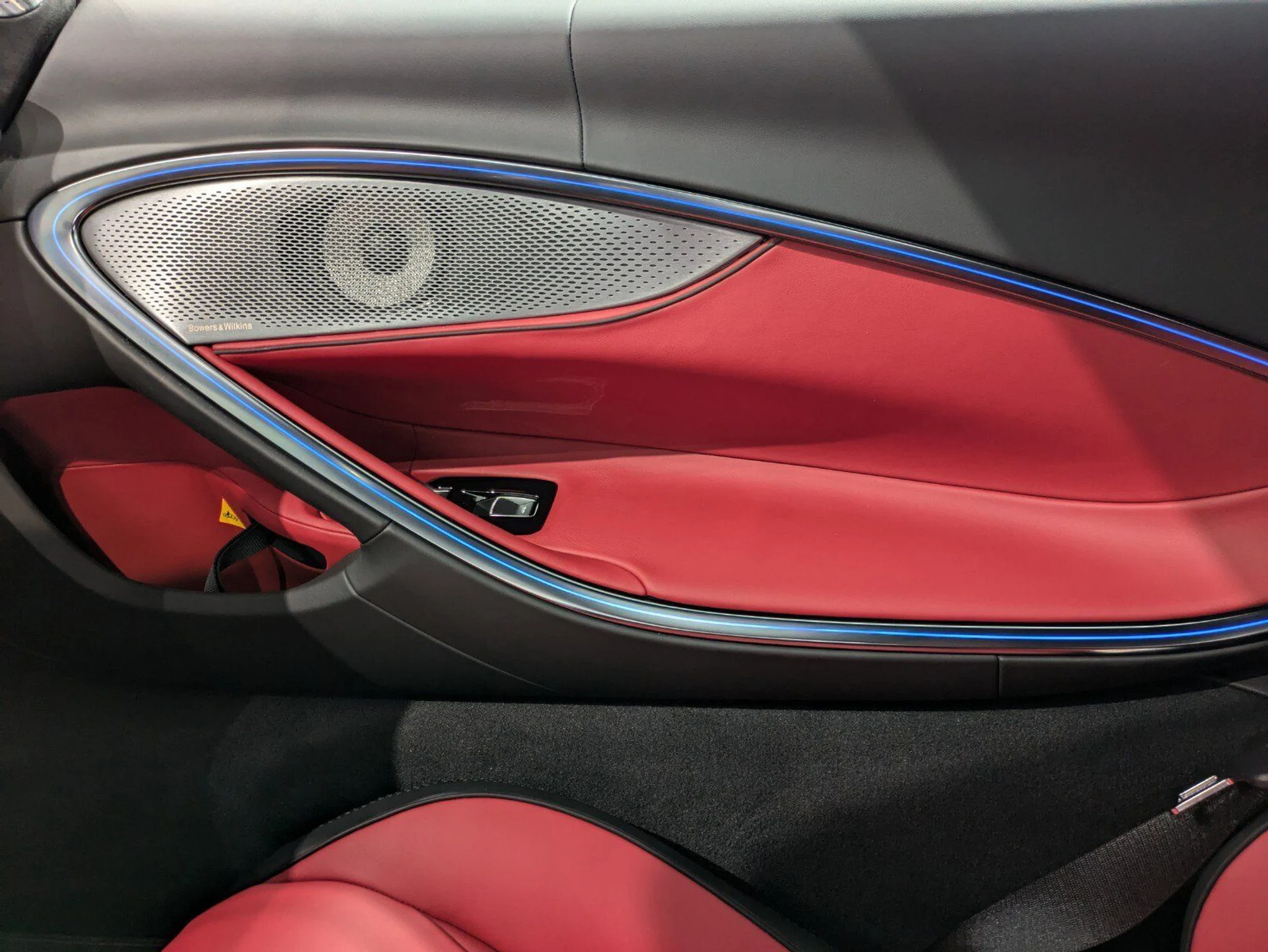 mph015_2773283734_df13a2d32978e7a7ab3ec027083da971_f30ddabd94