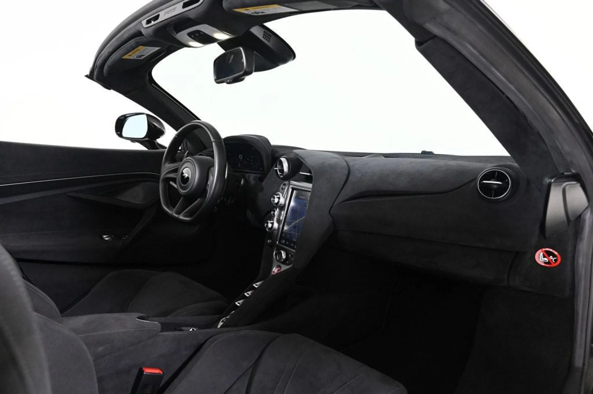 mph015_2780281905_used_2020_mclaren_720s_spider_11350_22909035_15_1024_0a912f9574