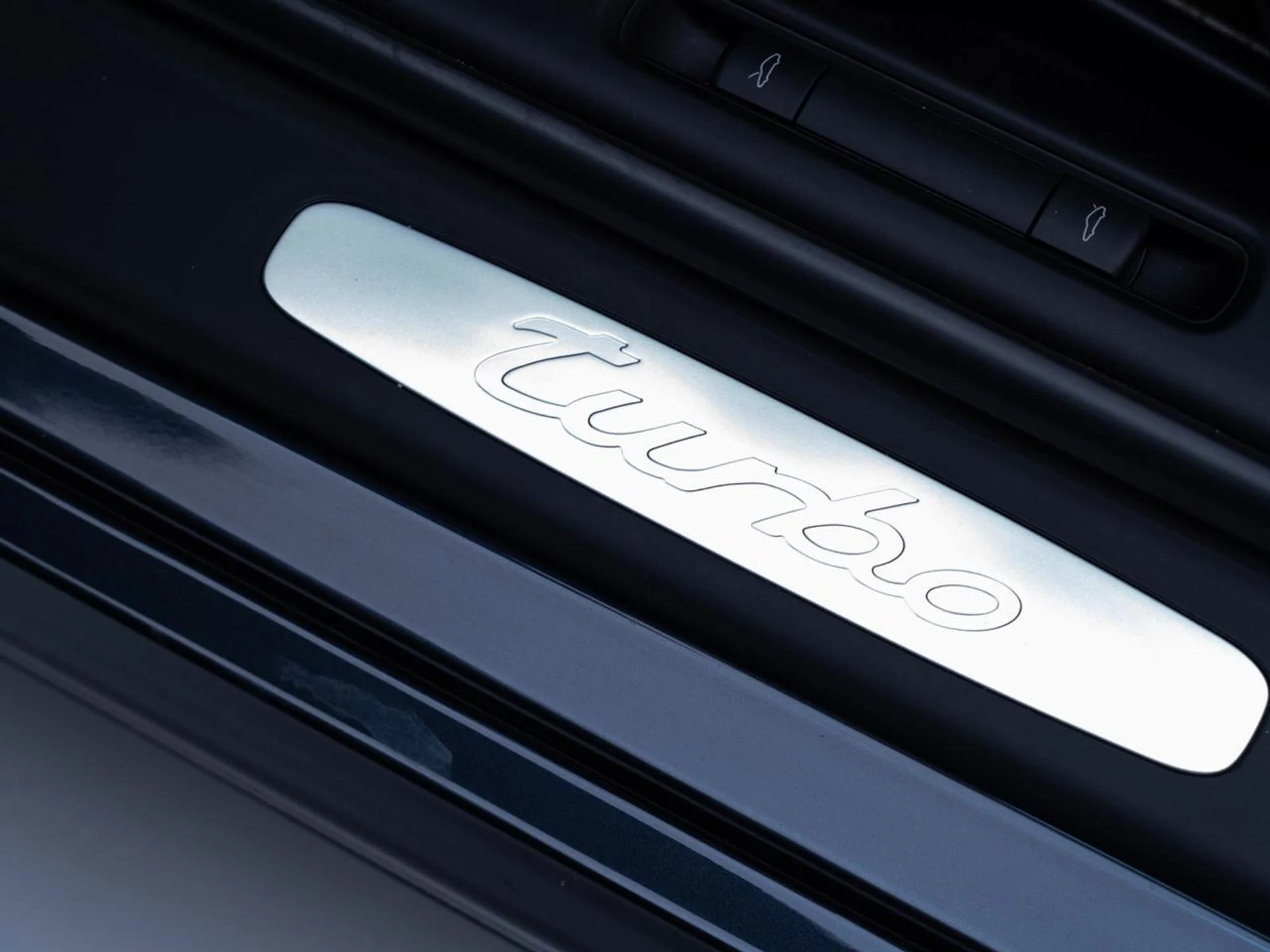 mph015_2780877058_2b8f7b090db3bd8461f024b14f6f894f_b336fd495b