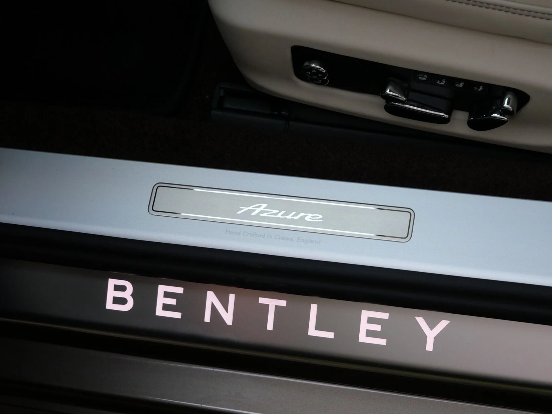 mph015_2788203917_6e0da3174257abd9b62e3bbd74ed27c3x_e28b869839