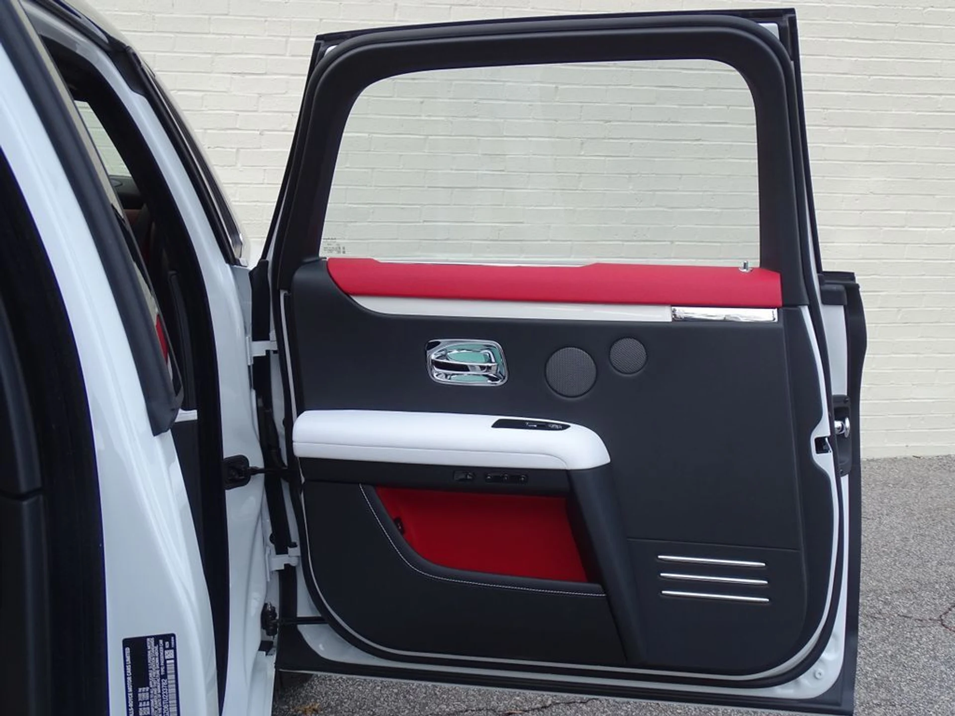 mph015_2791850728_15726b90e121a3f0e570b020f3b2350ex_1c66339458