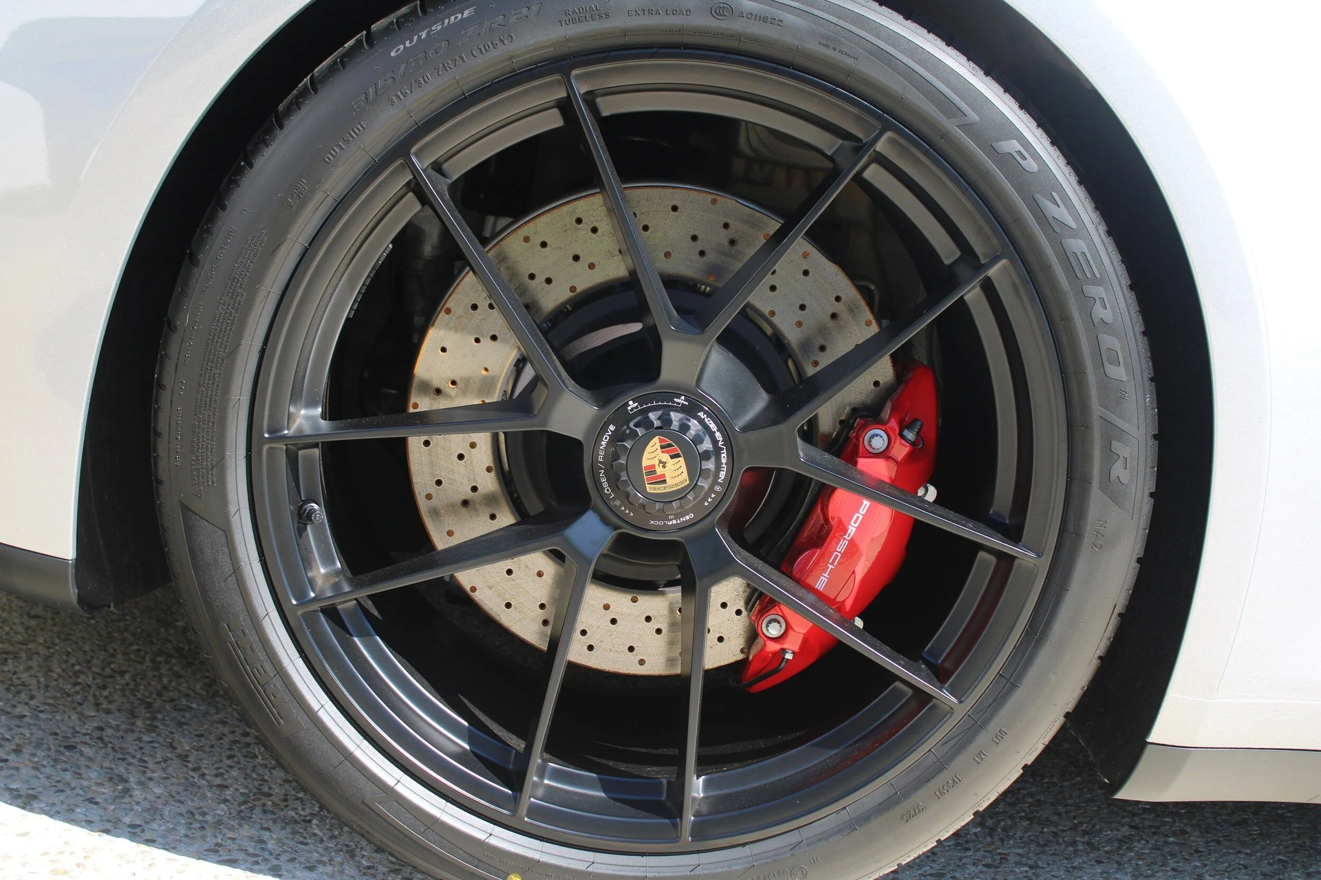 mph015_279249245_41366b0a215590f8d1953caf5c99539fx_05795497cb