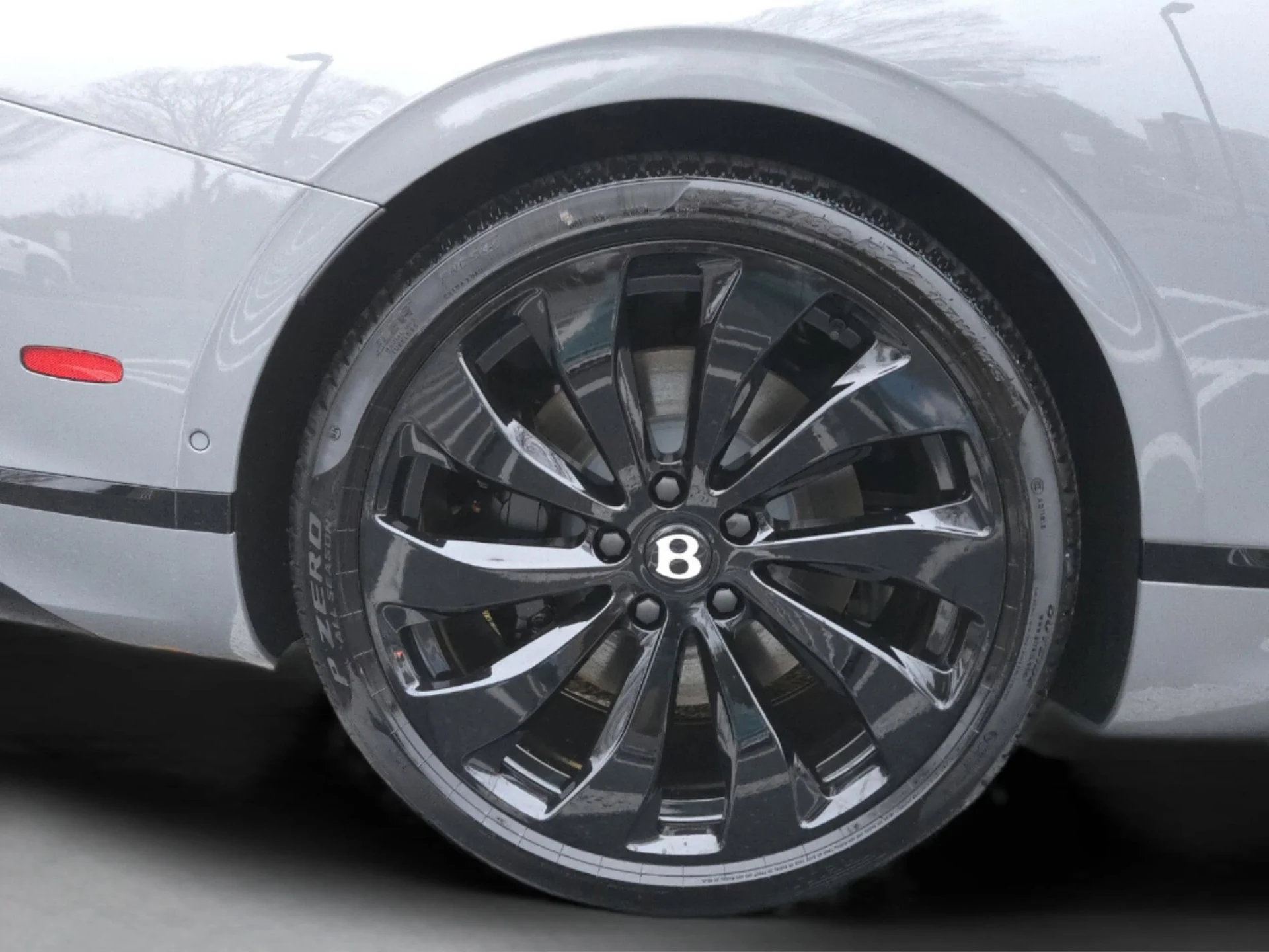 mph015_2797415433_cfa6cf50e18f708181cf0769d0e89a3ax_eaa58aedab