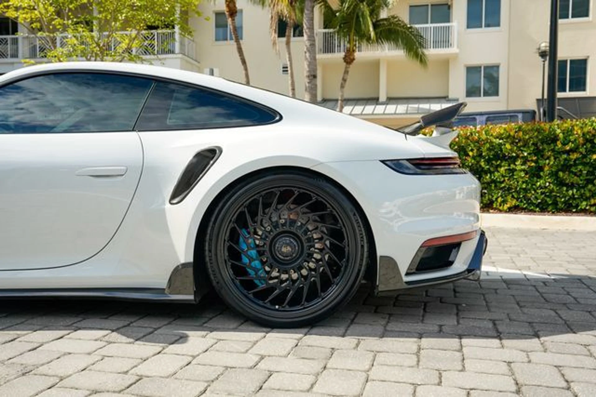 mph015_2803029746_23018169_16_a962e5c322