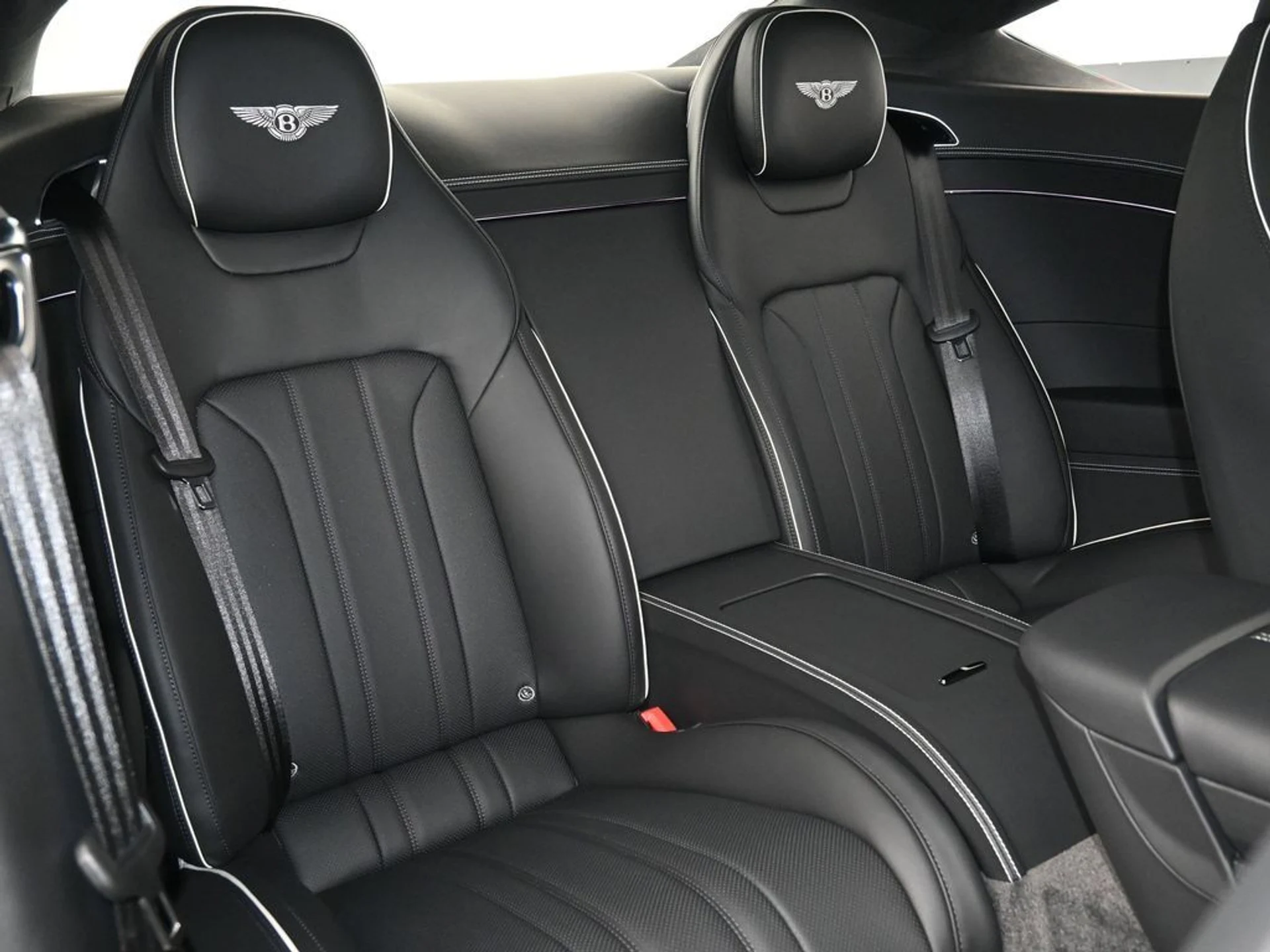 mph015_2805541375_769654ee1b9c02d00561b1ed33fd108dx_9d2599b62a