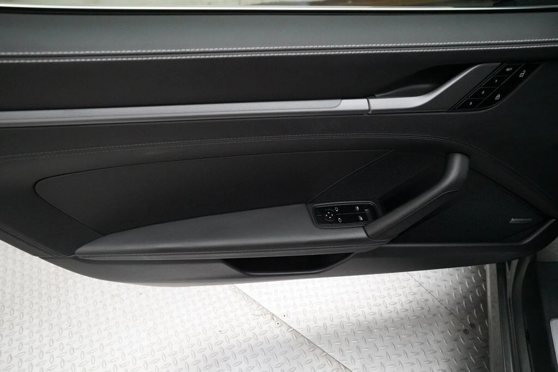 mph015_2809808370_be6c399ca93eec5780dca9653a620fbcx_85ea5e1b76