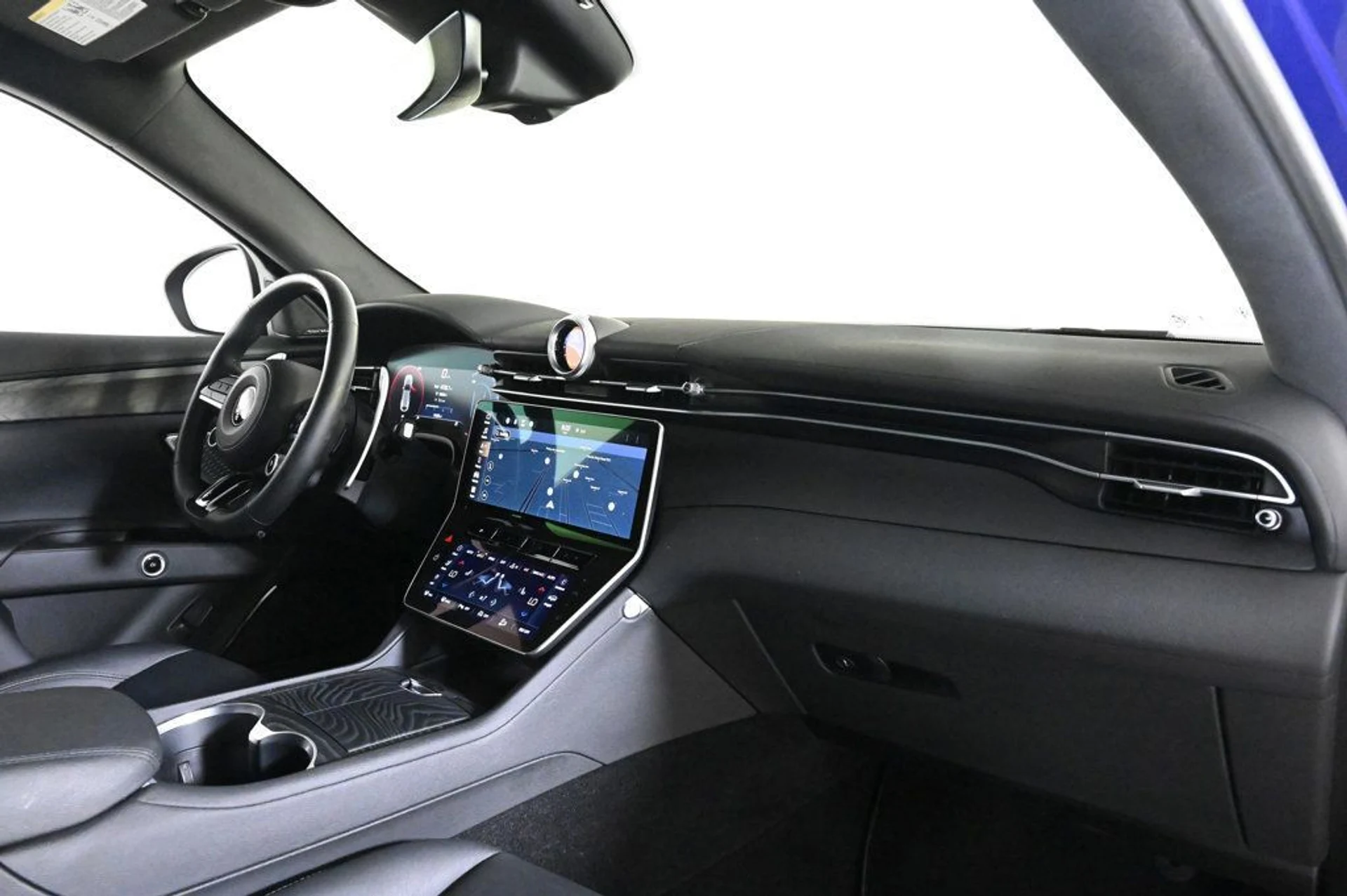 mph015_2815446074_used_2023_maserati_grecale_modena_11350_22935036_15_1024_ecf324d67c