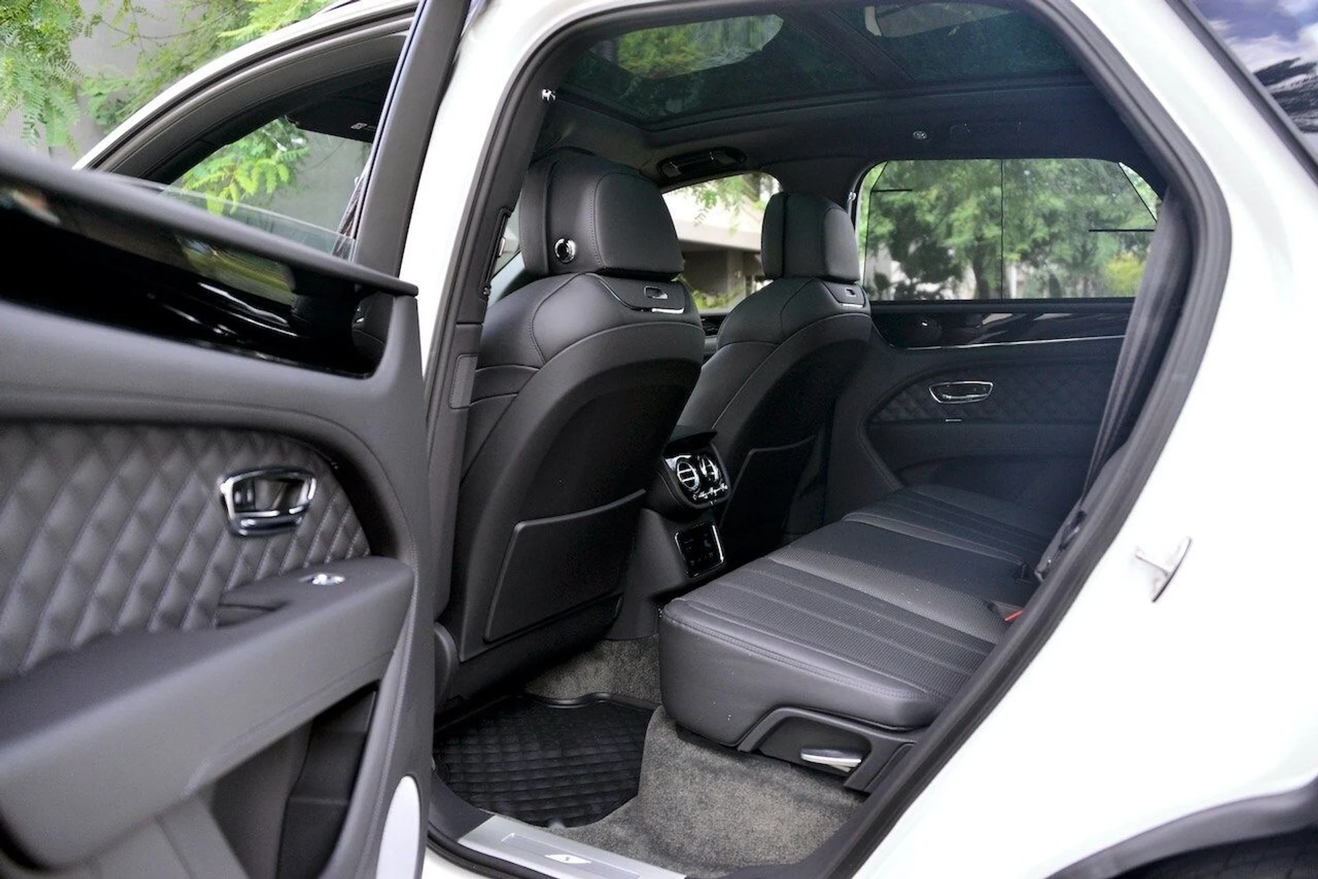 mph015_2815771628_ddcf8e1281c57de6ca7882cf1674c27cx_769ceec2a9