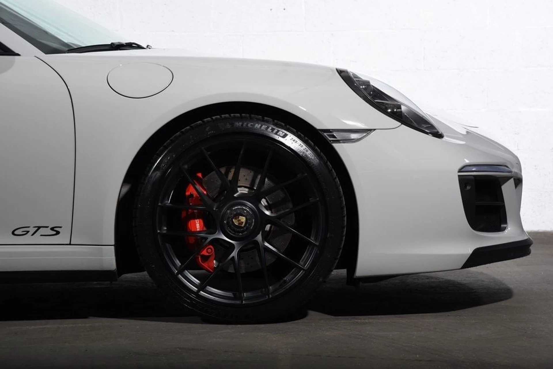 mph015_2818932666_dc33bfa12d09f6c32eecd57807b953eex_539c95a1db