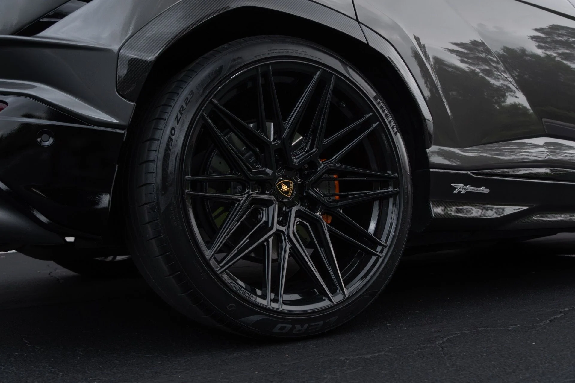 mph015_2819086058_Used_2023_Lamborghini_Urus_Performante_1764644913_10495df2ef