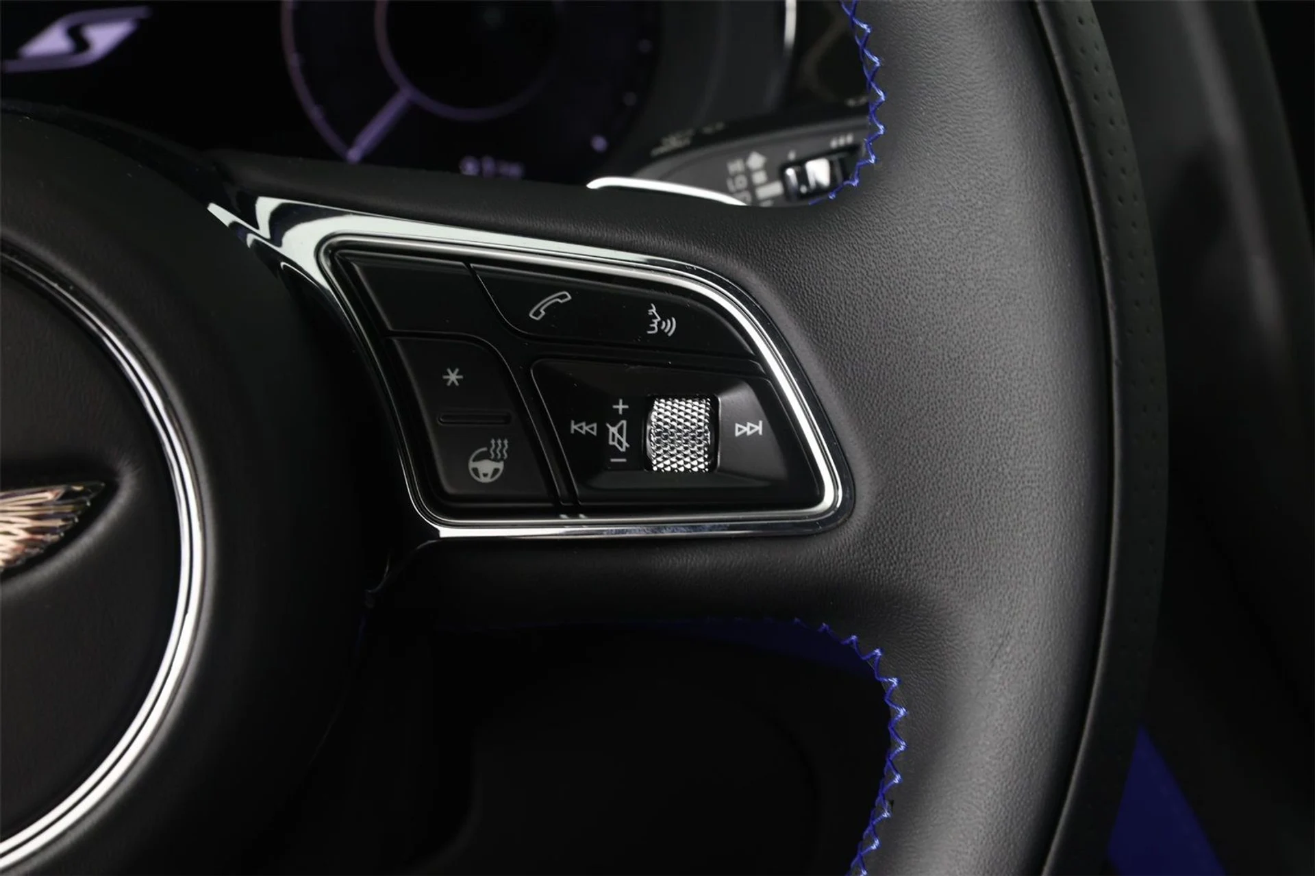 mph015_2822241529_3e44cbae1c719907f6db103b4f2e70de_d556c5258e