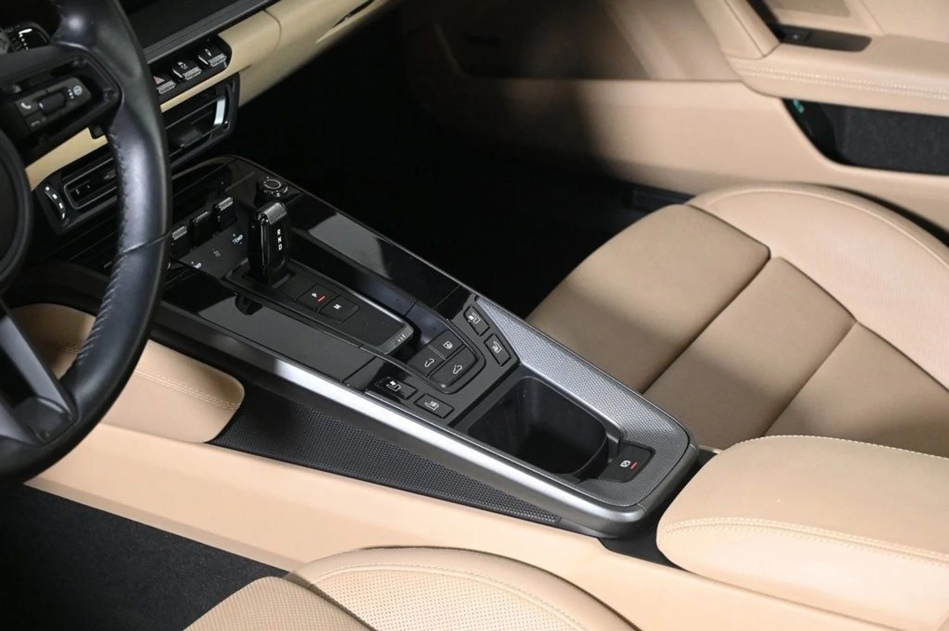 mph015_2823231856_f99e92fe497b4741bd84ba09ab1c8586_5ecf5d0255