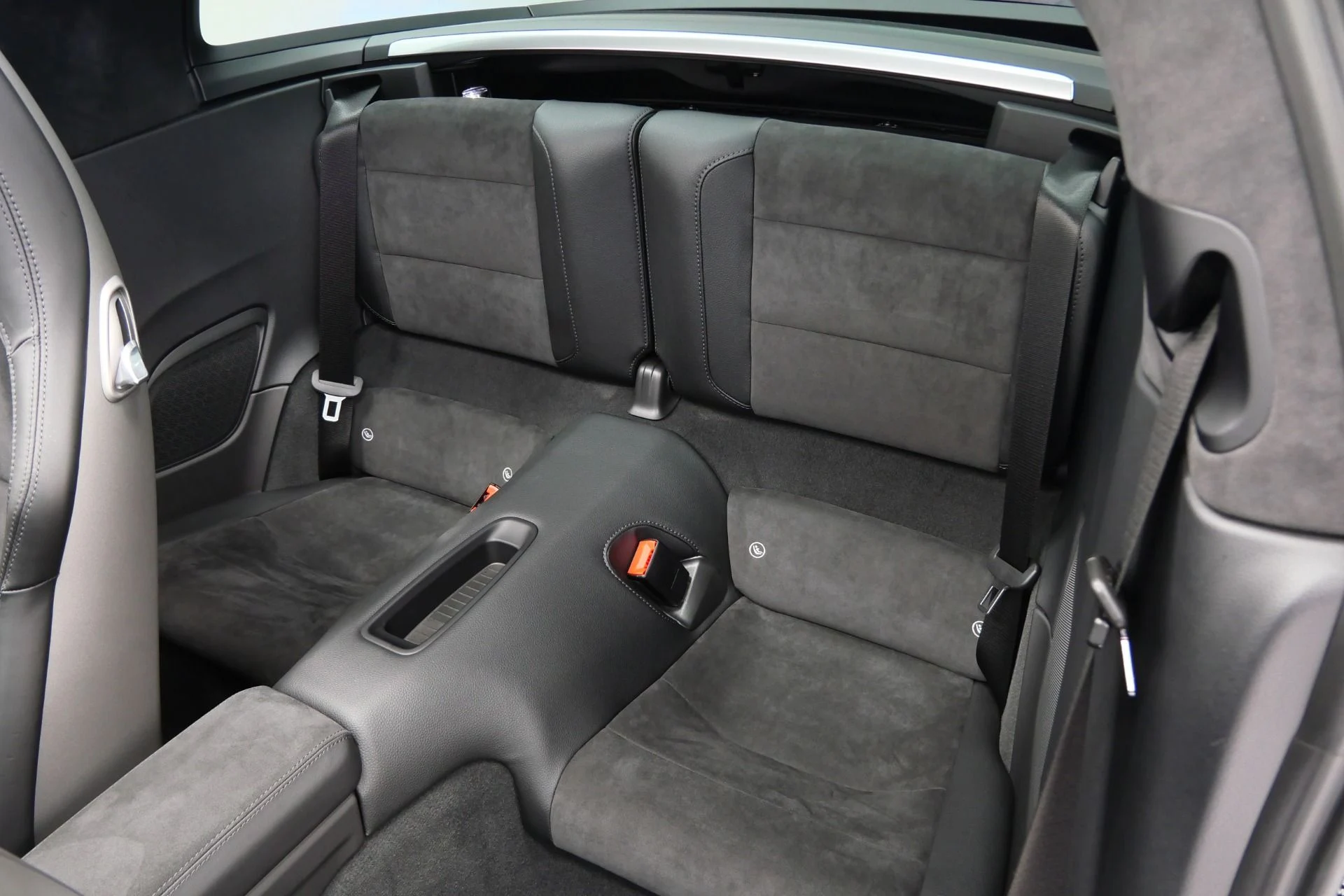 mph015_2827360076_Used_2018_Porsche_911_Targa_4_GTS_Low_Miles_Rare_GT_3_RS_Paint_Color_1773937546_a8a38be505