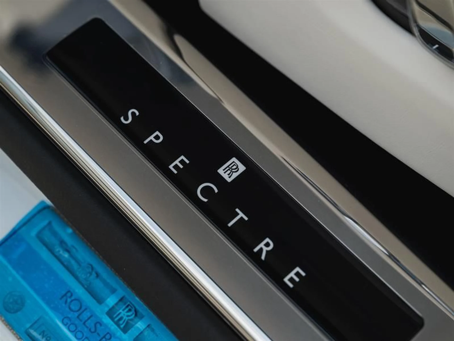 mph015_2829728312_f2o4cfbz_f4c94176d0