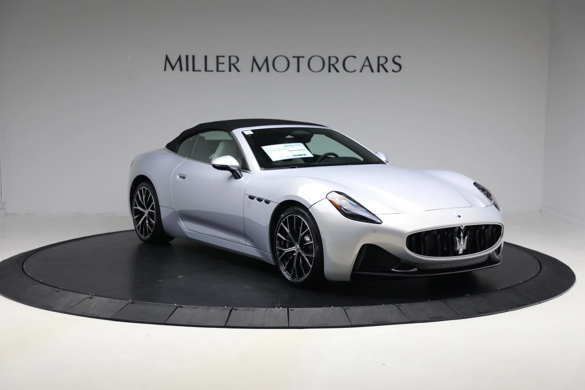 mph015_2838450415_New_2026_Maserati_Gran_Cabrio_Modena_1760557805_85266b45d4