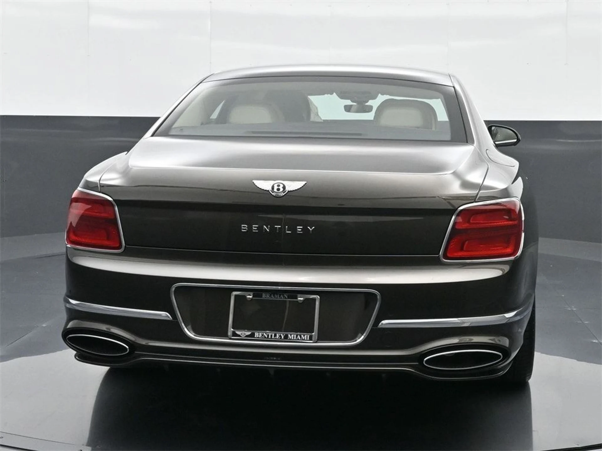 mph015_2844665875_9d9d57f43cca737f4a54fb5d94cef37dx_d23cf5a7ea