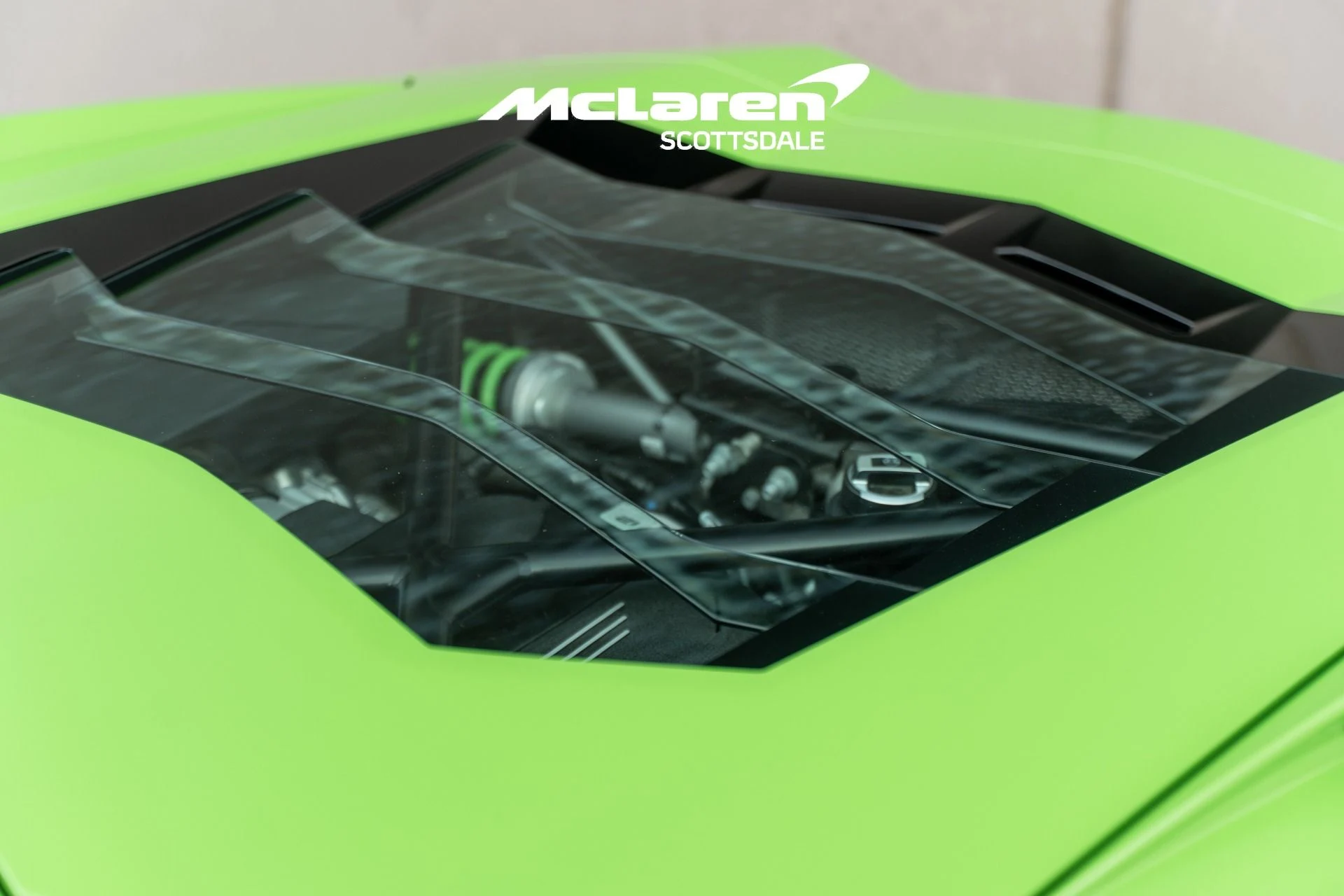 mph015_2849973288_Used_2018_LAMBORGHINI_AVENTADOR_LP_740_4_S_1764040223_6d9e21313f