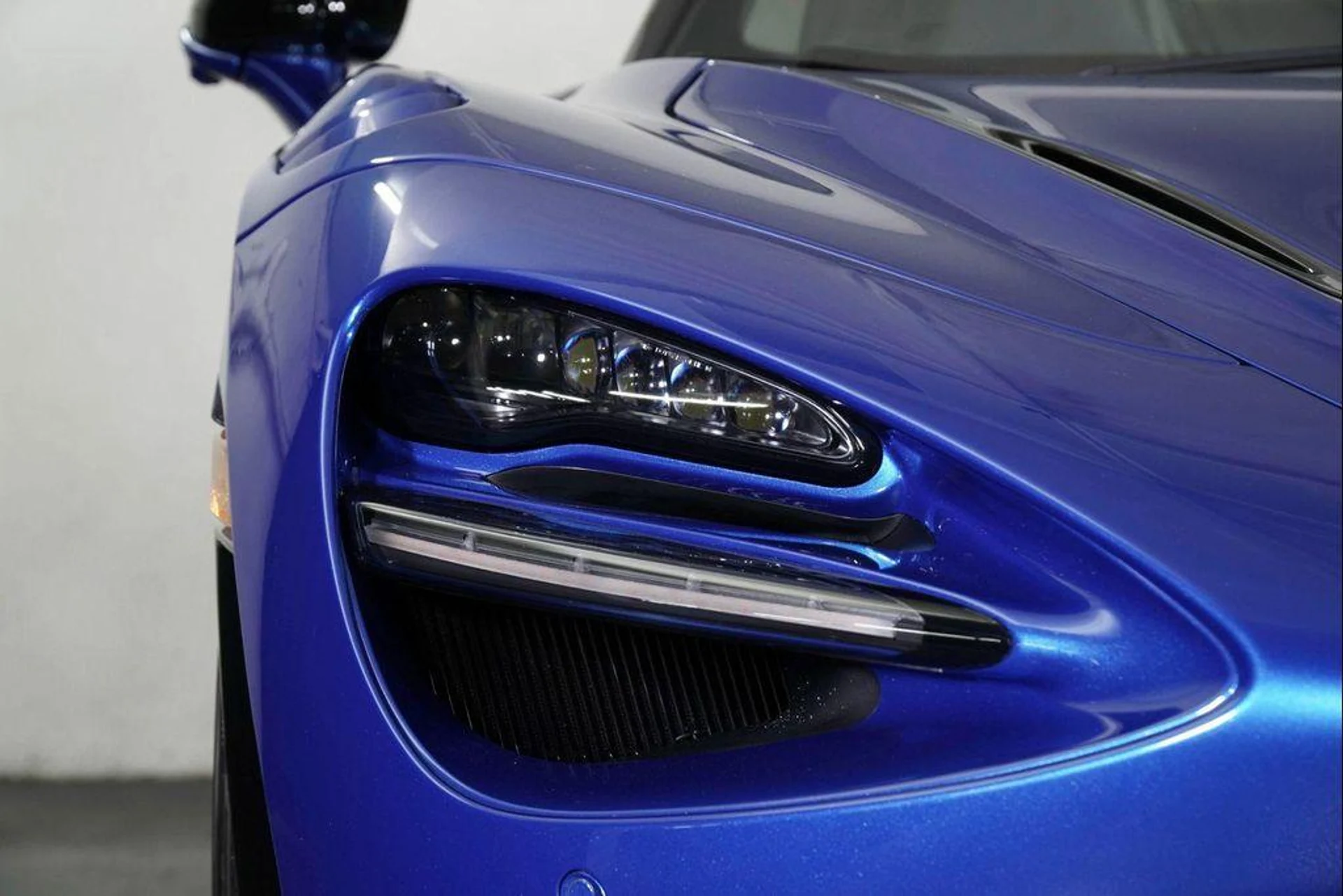 mph015_285004925_y_E7_Ge0_Kk_Fr_Nl_S_Im3_Yj_BC_8or_Zpv8_0d774fe1ab