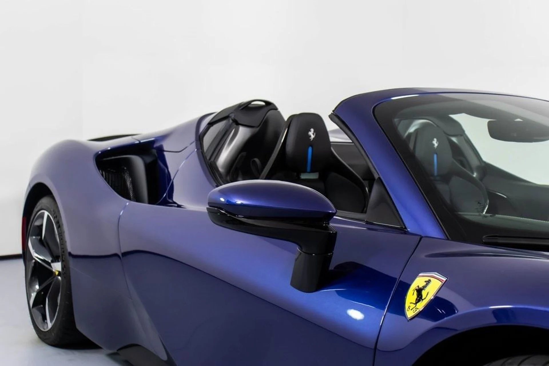 mph015_2852444392_d98f2867e2d15b1996d9e12c9fc1cb5bx_d5933ec805