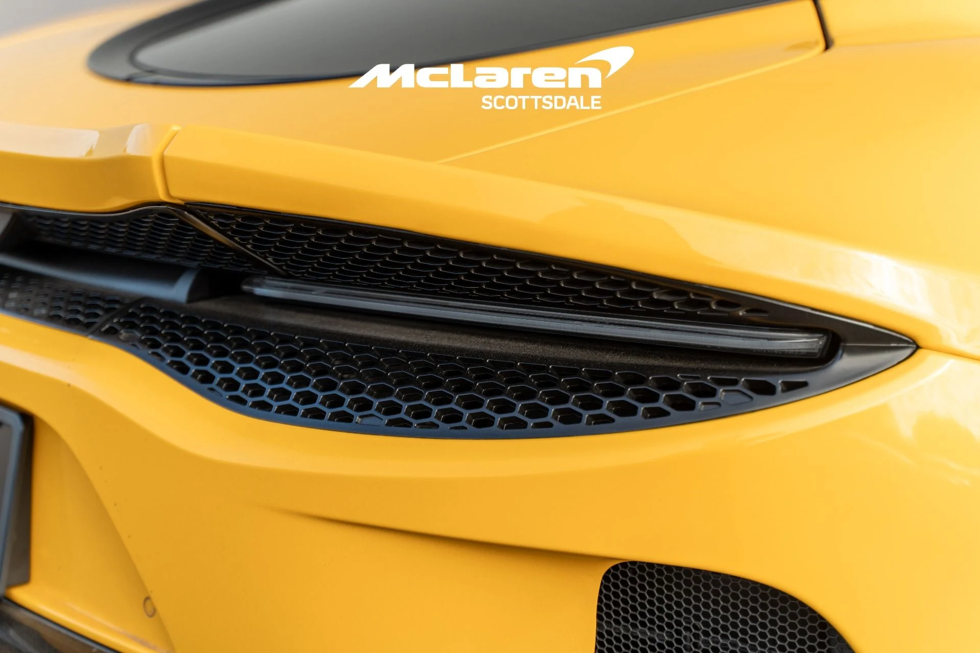mph015_2855352630_Used_2023_MCLAREN_GT_1760768654_f96d516bb4
