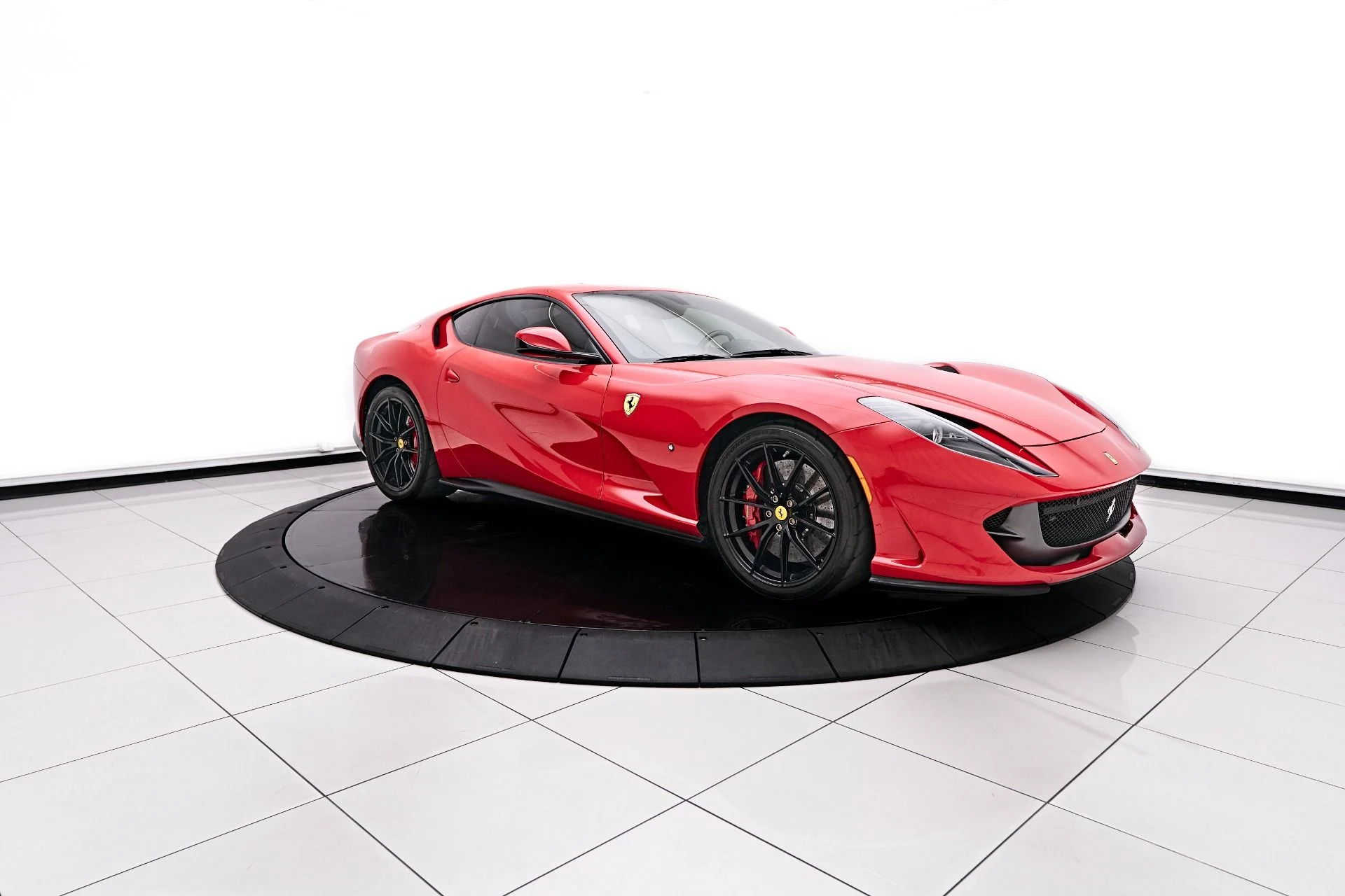mph015_2859334965_Used_2018_Ferrari_812_Superfast_Base_1749002871_256b18bbc9