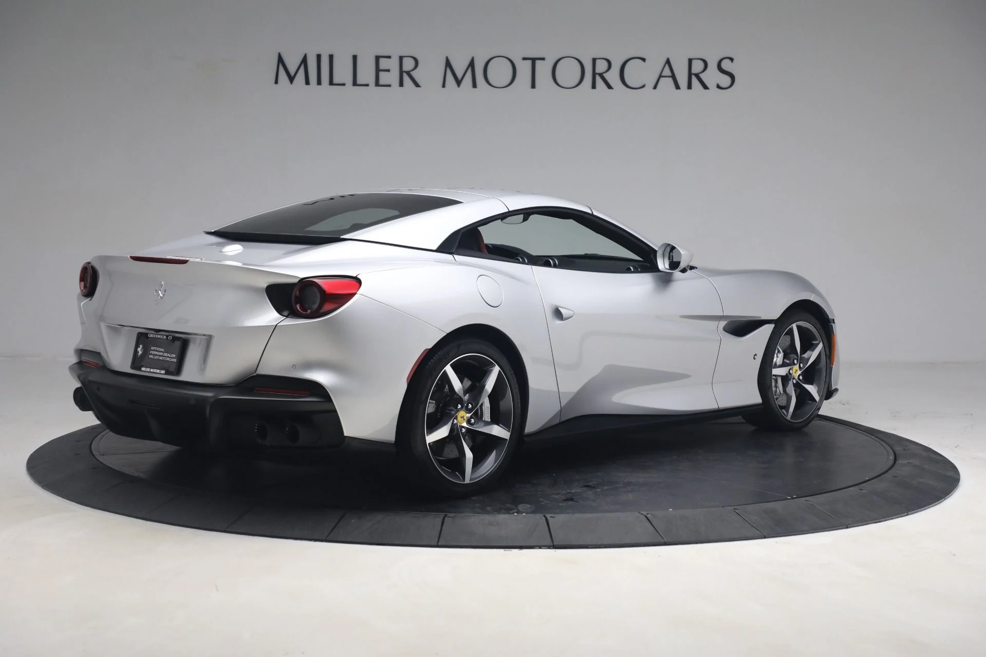 mph015_2860233658_Used_2022_Ferrari_Portofino_M_1761750007_e79f4fd544