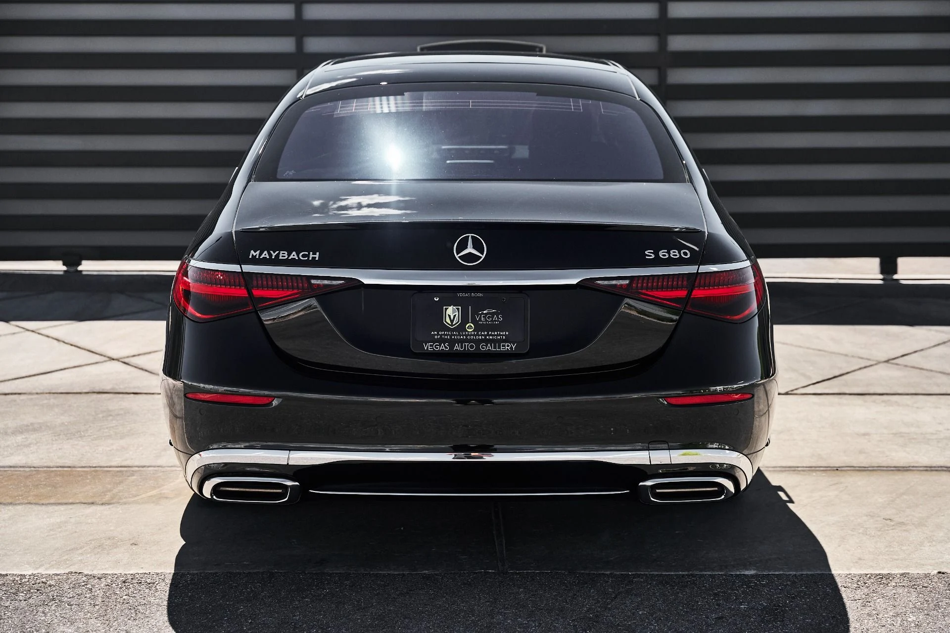 mph015_2861621957_Used_2023_Mercedes_Benz_S_Class_Maybach_S_680_1781575782_2b6a8feced
