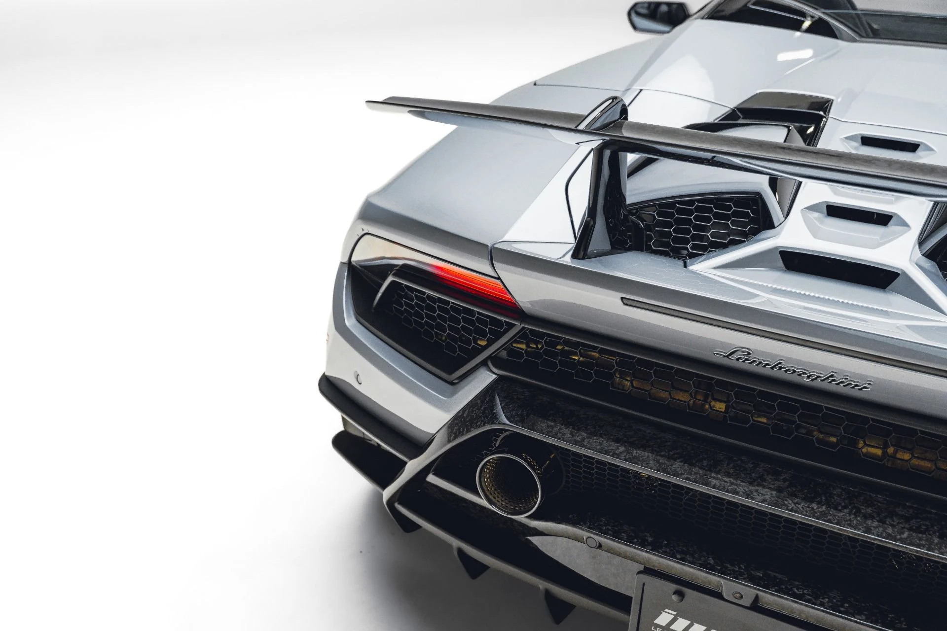 mph015_2861890014_Used_2019_Lamborghini_Huracan_LP_640_4_Performante_Spyder_1781799648_0db89e0b89