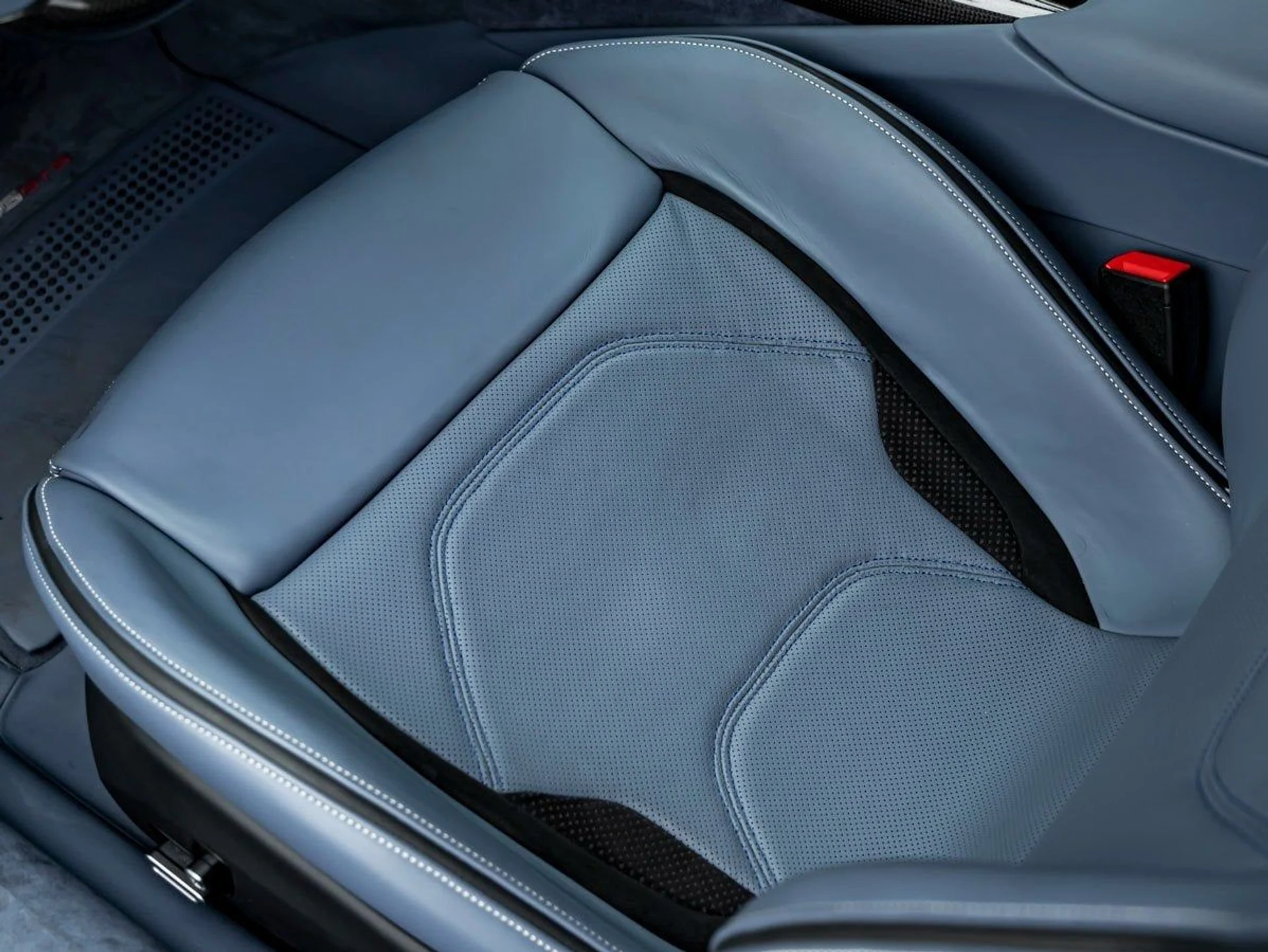 mph015_2863948026_16_8e8d4a50f1