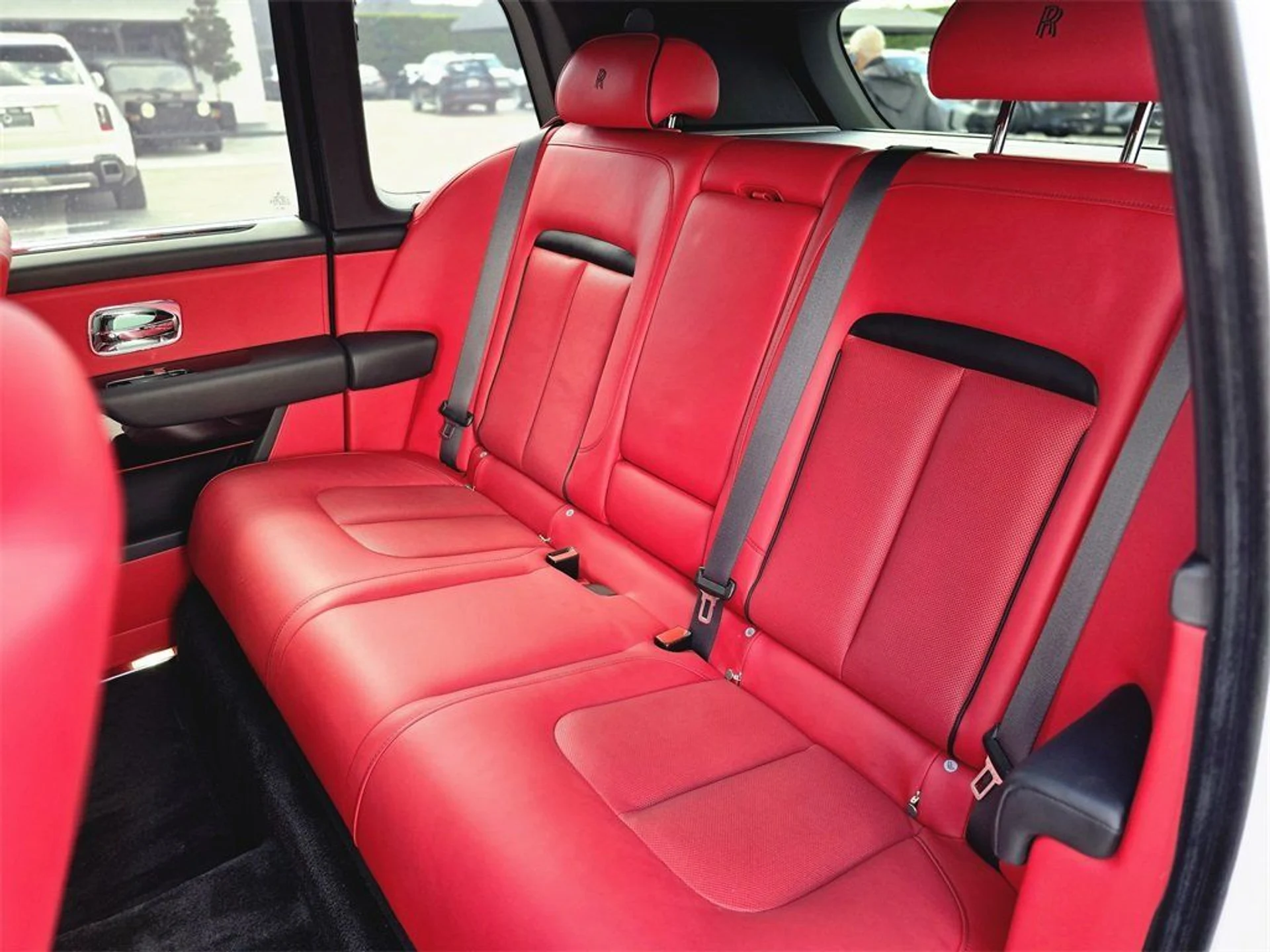 mph015_2880609712_71215efc0704b9b906c9d23813b3e81f_4d2b4ec442