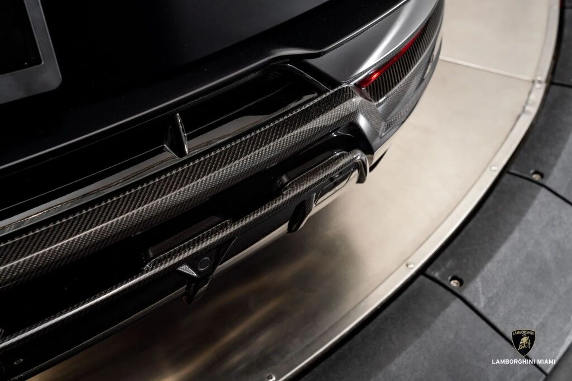 mph015_2890903481_02329d74af1b4ffd44e7b4913563d9ca_5a7384ee66