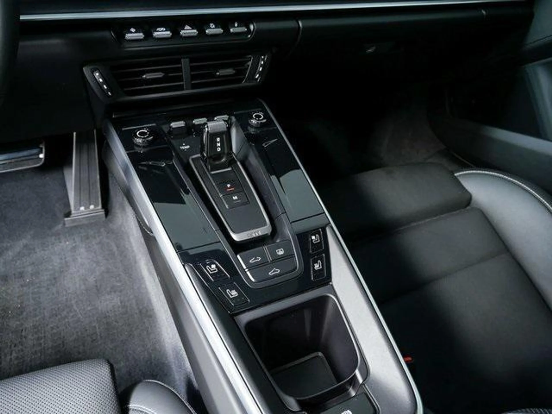 mph015_2893186453_Rcl_Dr_TA_Zp_U_Uqzl_B_Prrb_b9_E9_R0_09cf9e8b7b