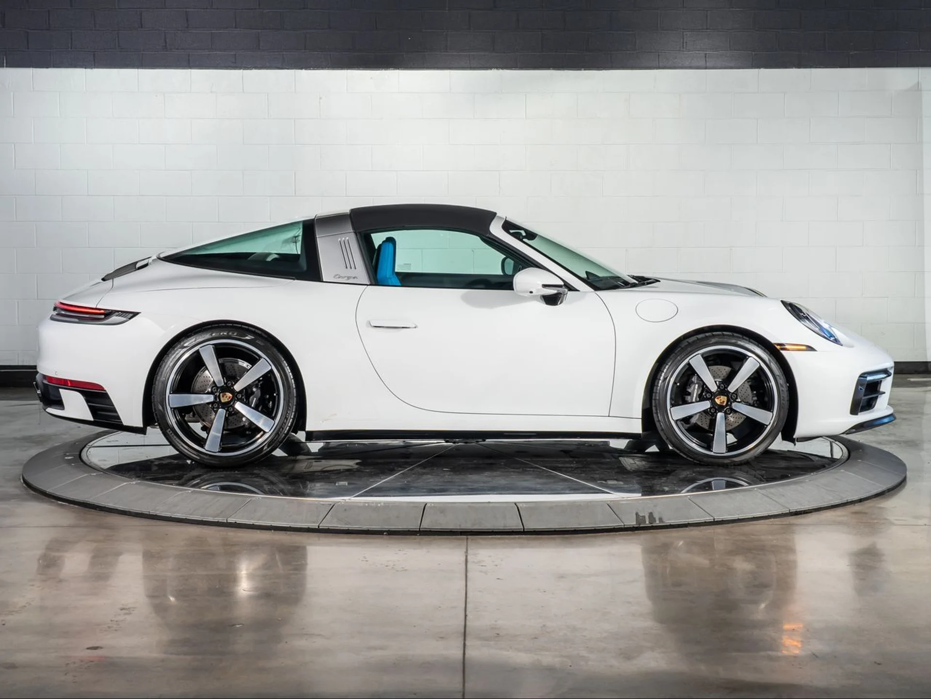 mph015_2894464716_dbd3250a07fa15bc8386d81fe0042a74_e8ef8419c4