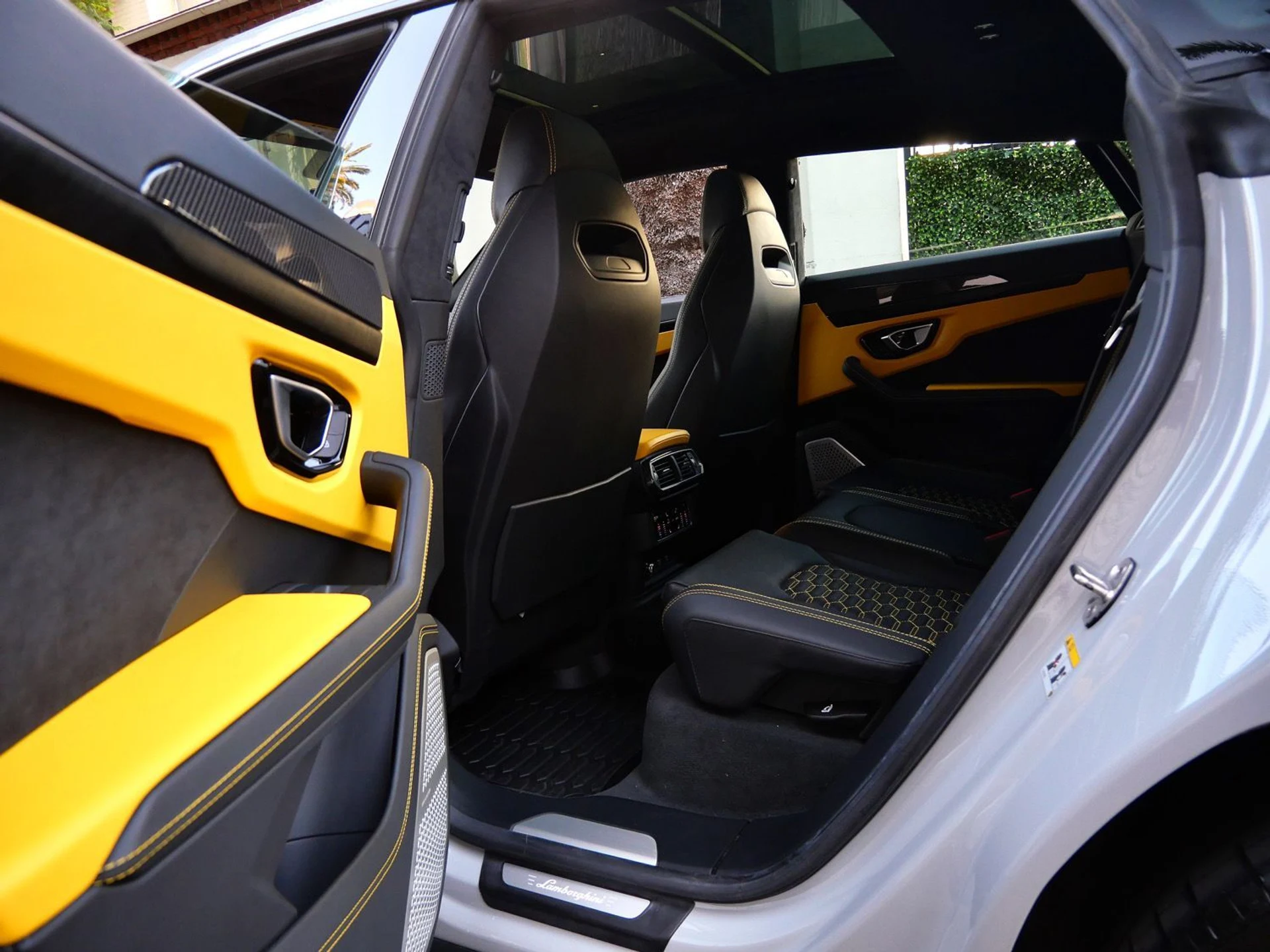 mph015_2902041384_f5514a8f56a048fef4e93ce53d5aec0fx_56232a3df7