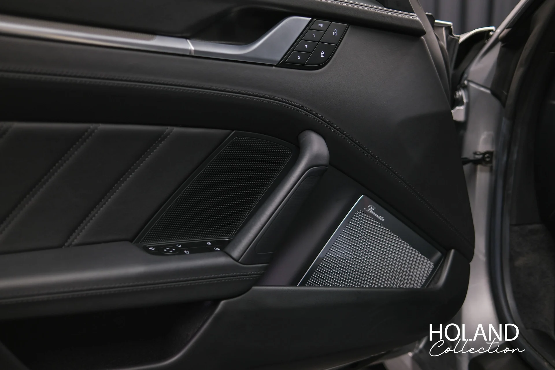 mph015_2903378127_6c42c03f_e226_49c5_9b3a_e48fe00a658e_8f1e7332fd