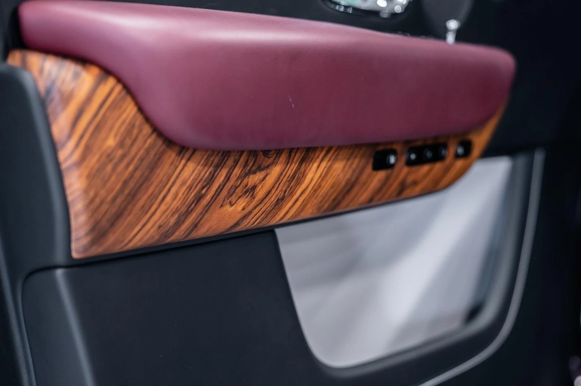 mph015_2906219859_be9462186703926debe8c744e35c46f6_54a2548c6b