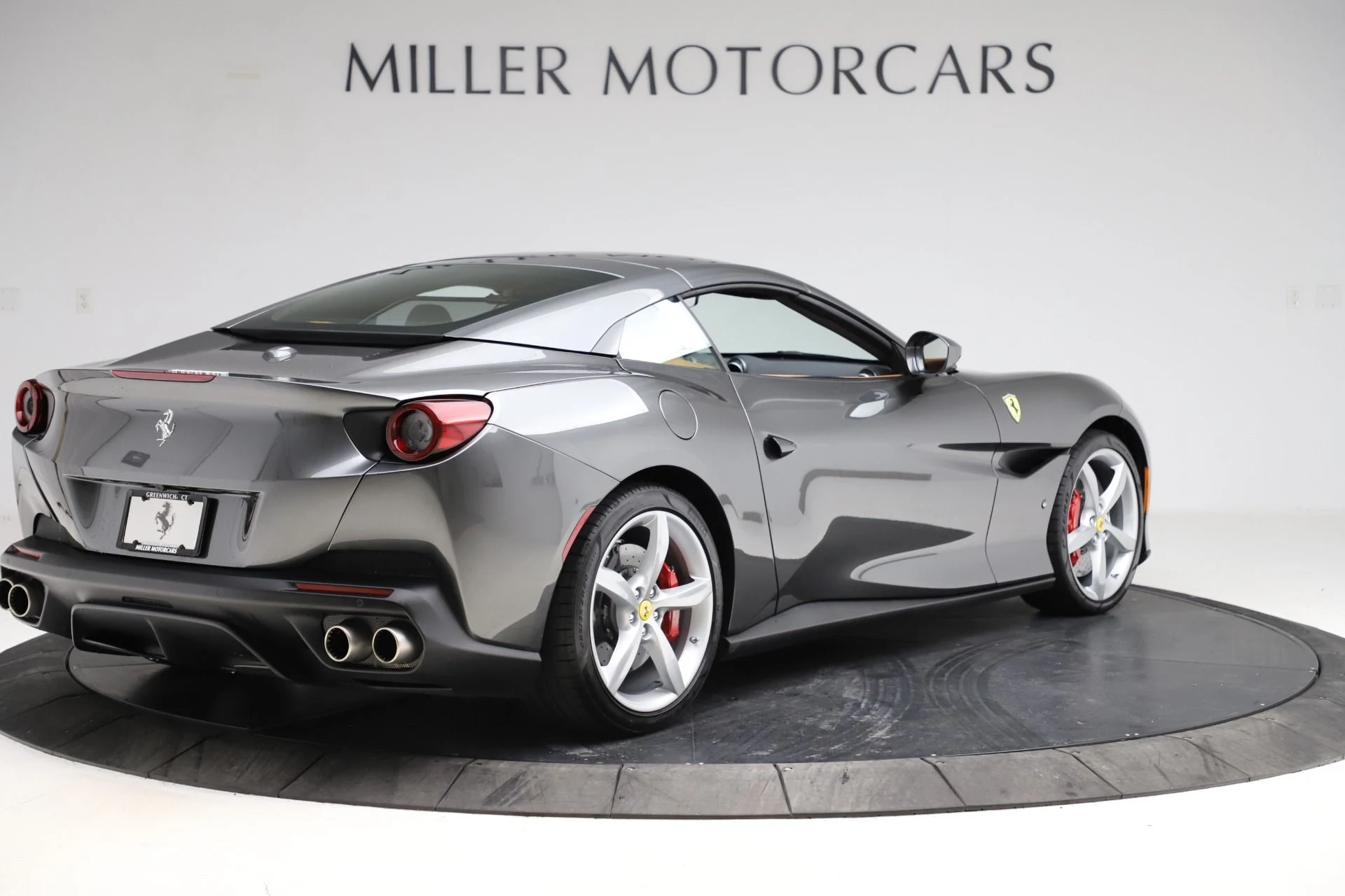 mph015_290777253_Used_2020_Ferrari_Portofino_1785159287_9a9ab32510