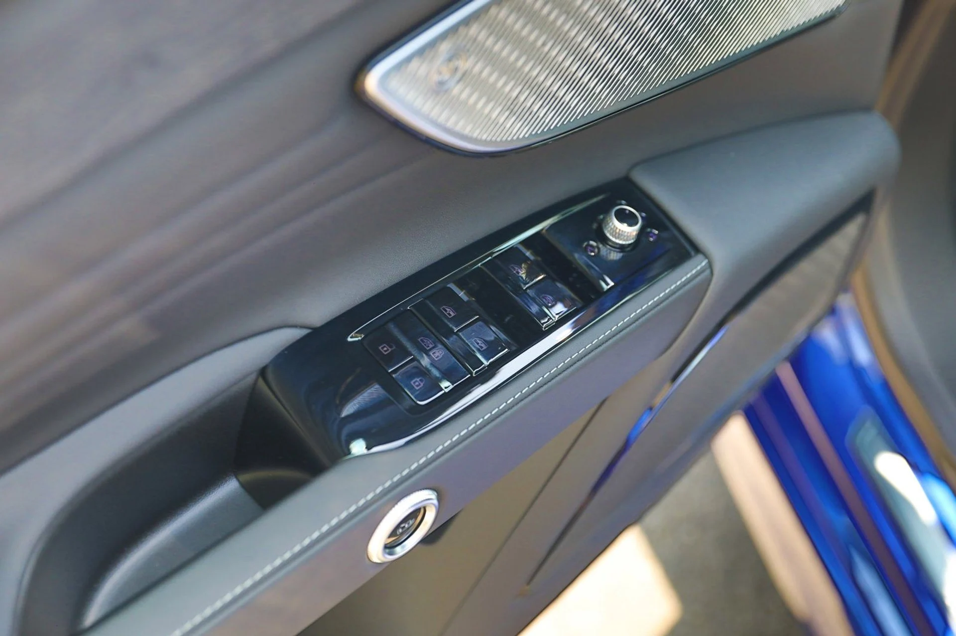 mph015_2909389136_19e99060dab246e9b40dfb357bc145bf_4b314f8627